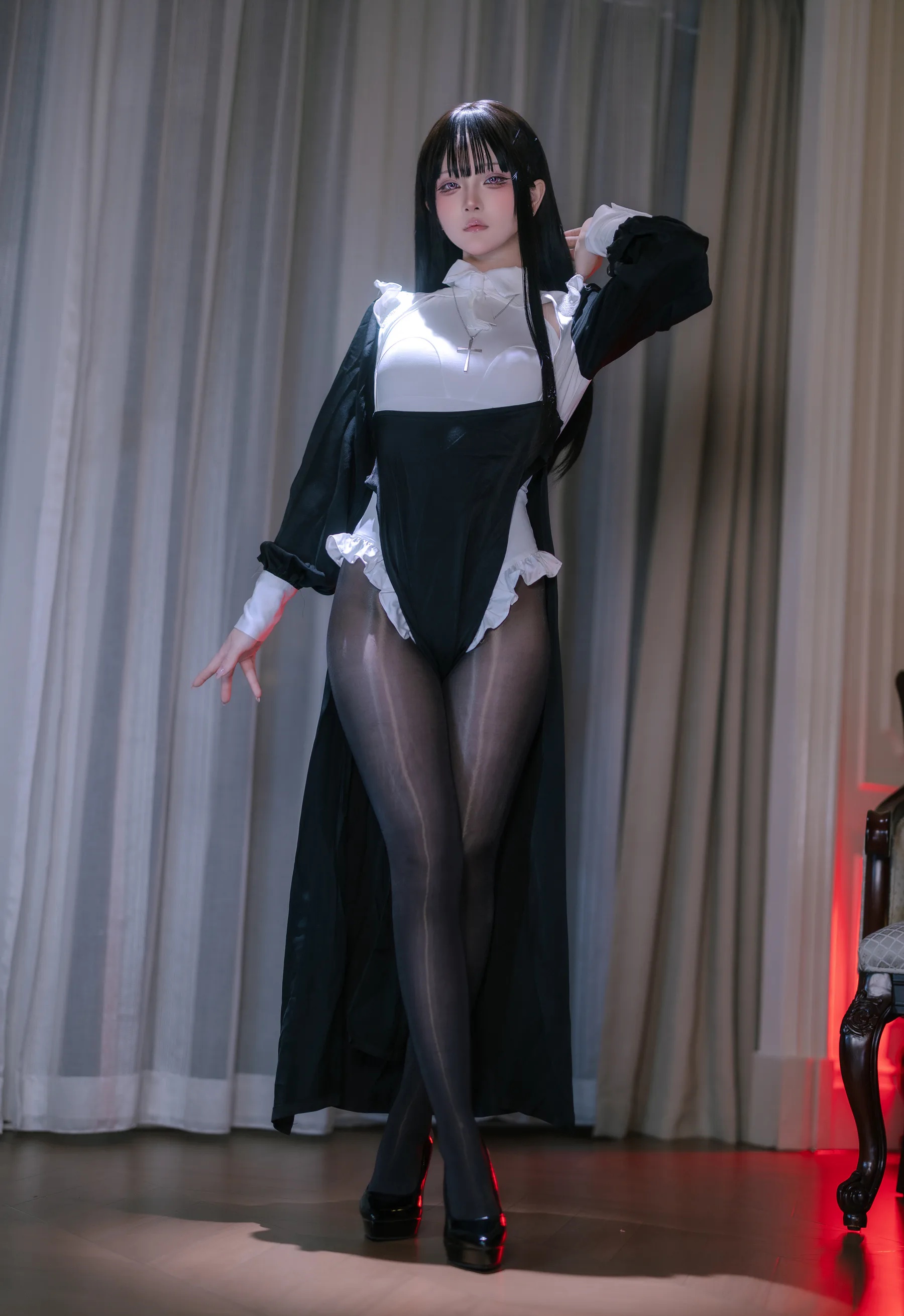 动漫博主_屿鱼Yukako_No.086 &ndash; 黑丝修女 主题写真 [40P]-看套图