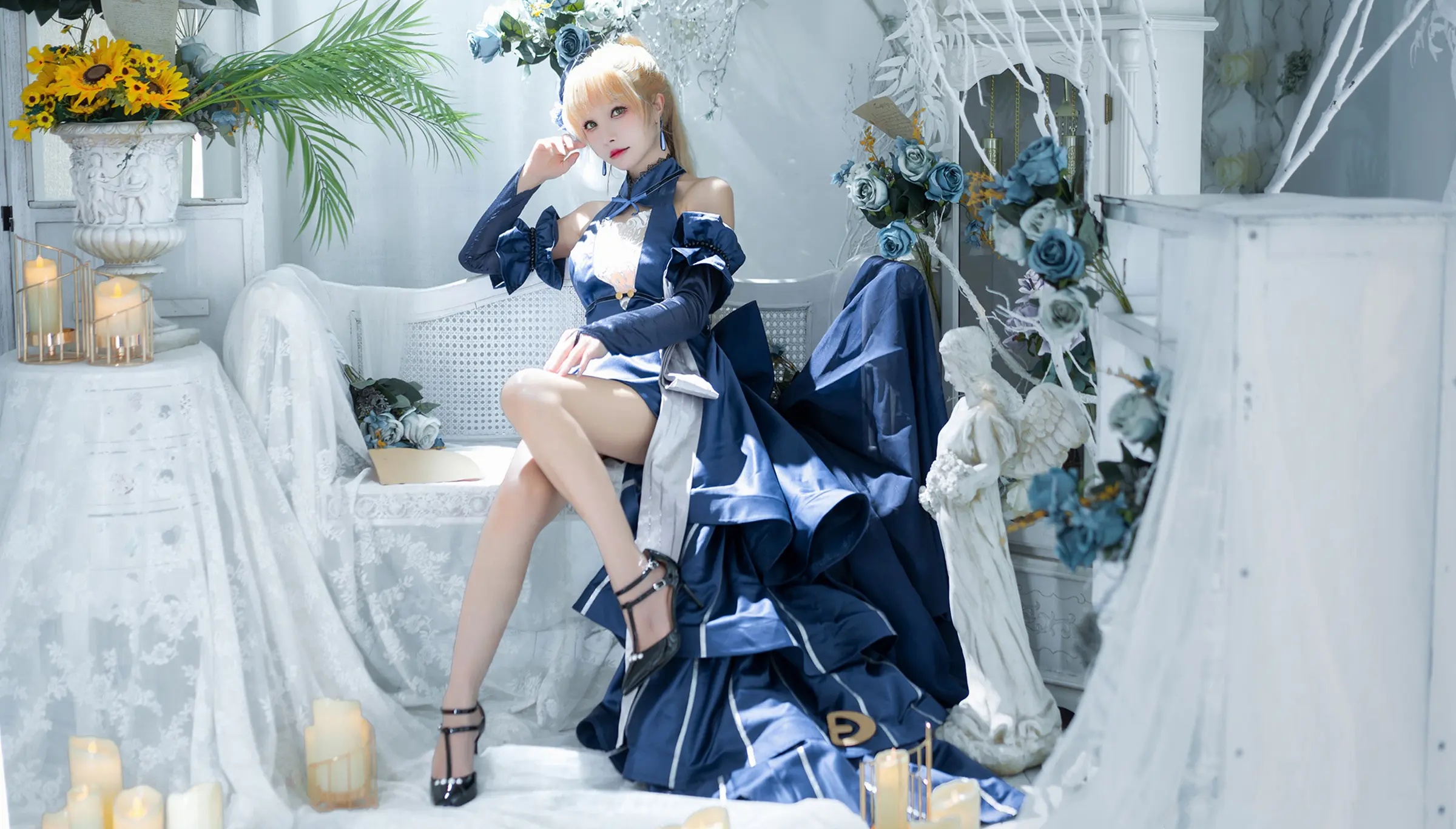 Coser美女_一千只猫薄禾_No.015 &ndash; 艾瑞尔 静谧夜曲 [18P]Xiuren秀人写真高清美女套图写真下载-看套图看套图