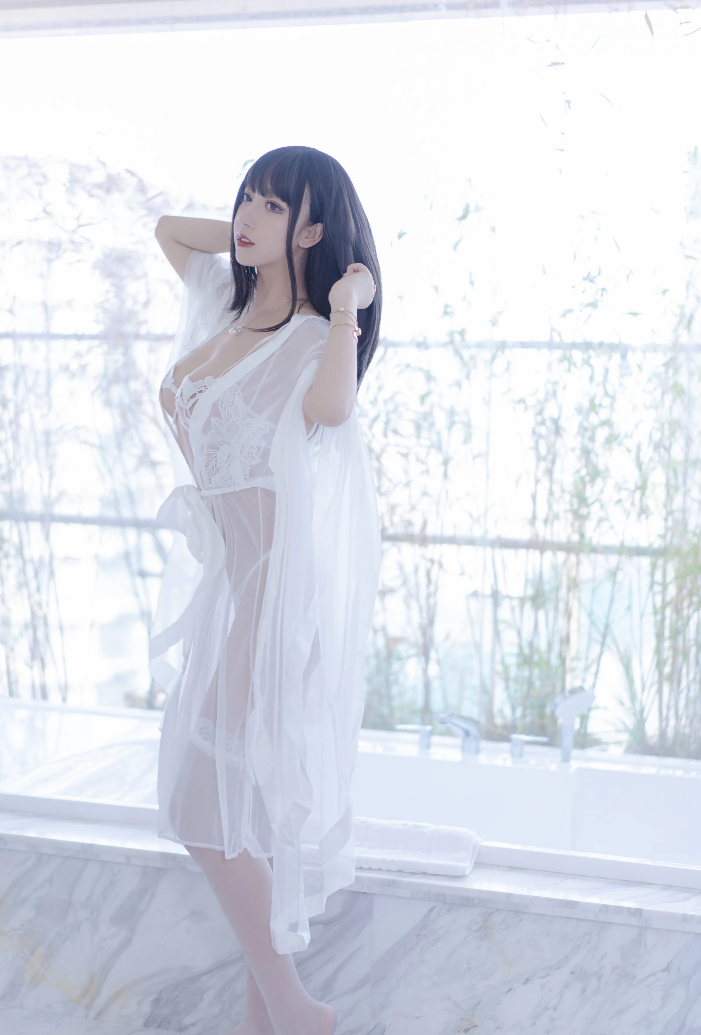 Coser美女_过期米线线喵_No.091 镂空内衣 主题写真 [65P]Xiuren秀人写真高清美女套图写真下载-看套图看套图