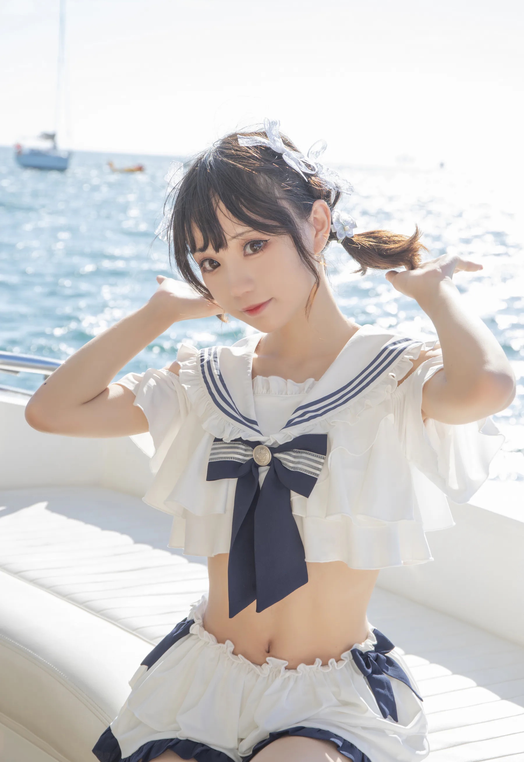 动漫博主_花柒hana_No.013 &ndash; 三亚熊之海军风泳装 [12P]-看套图