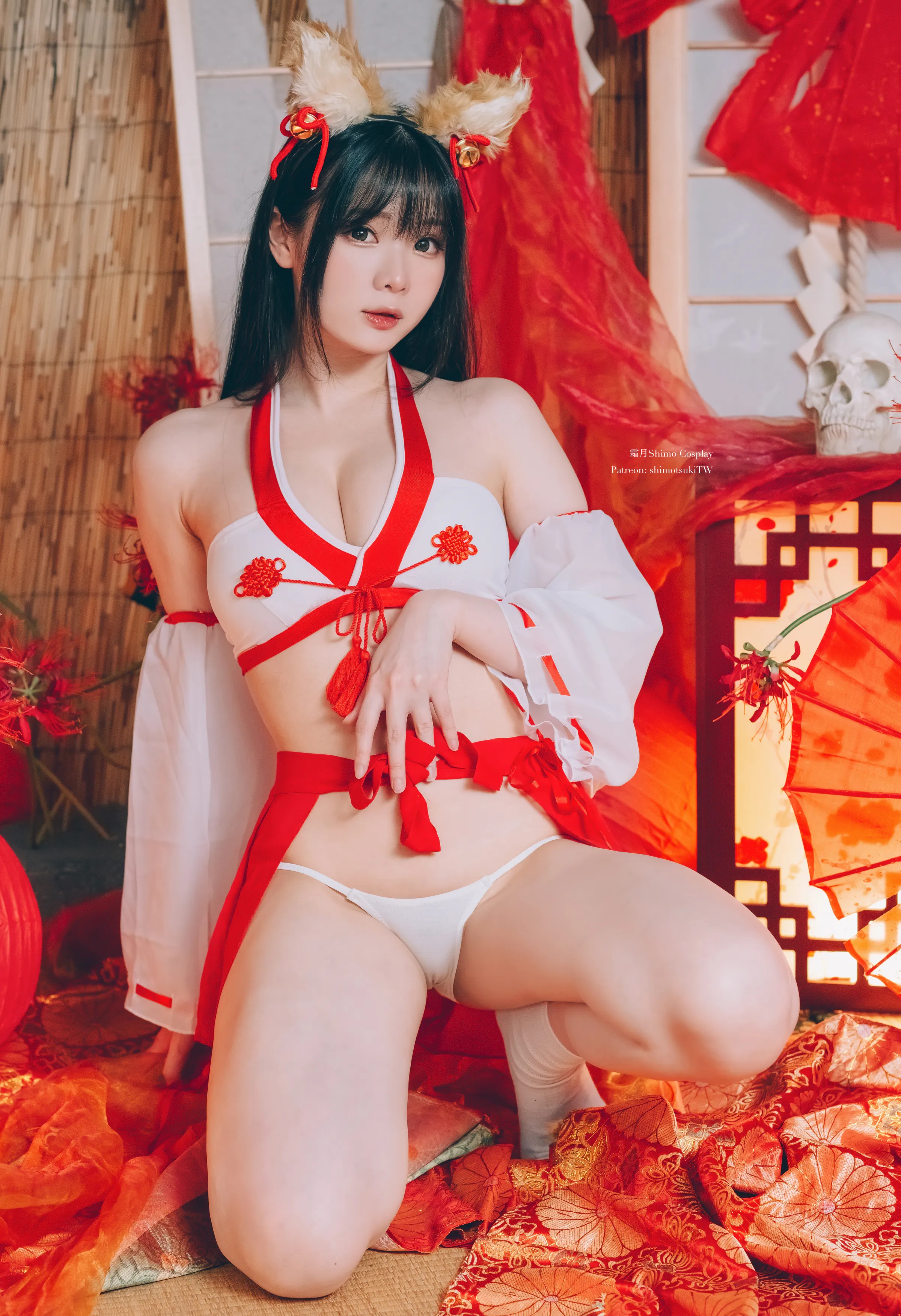 Coser美女_霜月shimo_No.092 &ndash; Fox Miko 主题写真 [14P]Xiuren秀人写真高清美女套图写真下载-看套图看套图