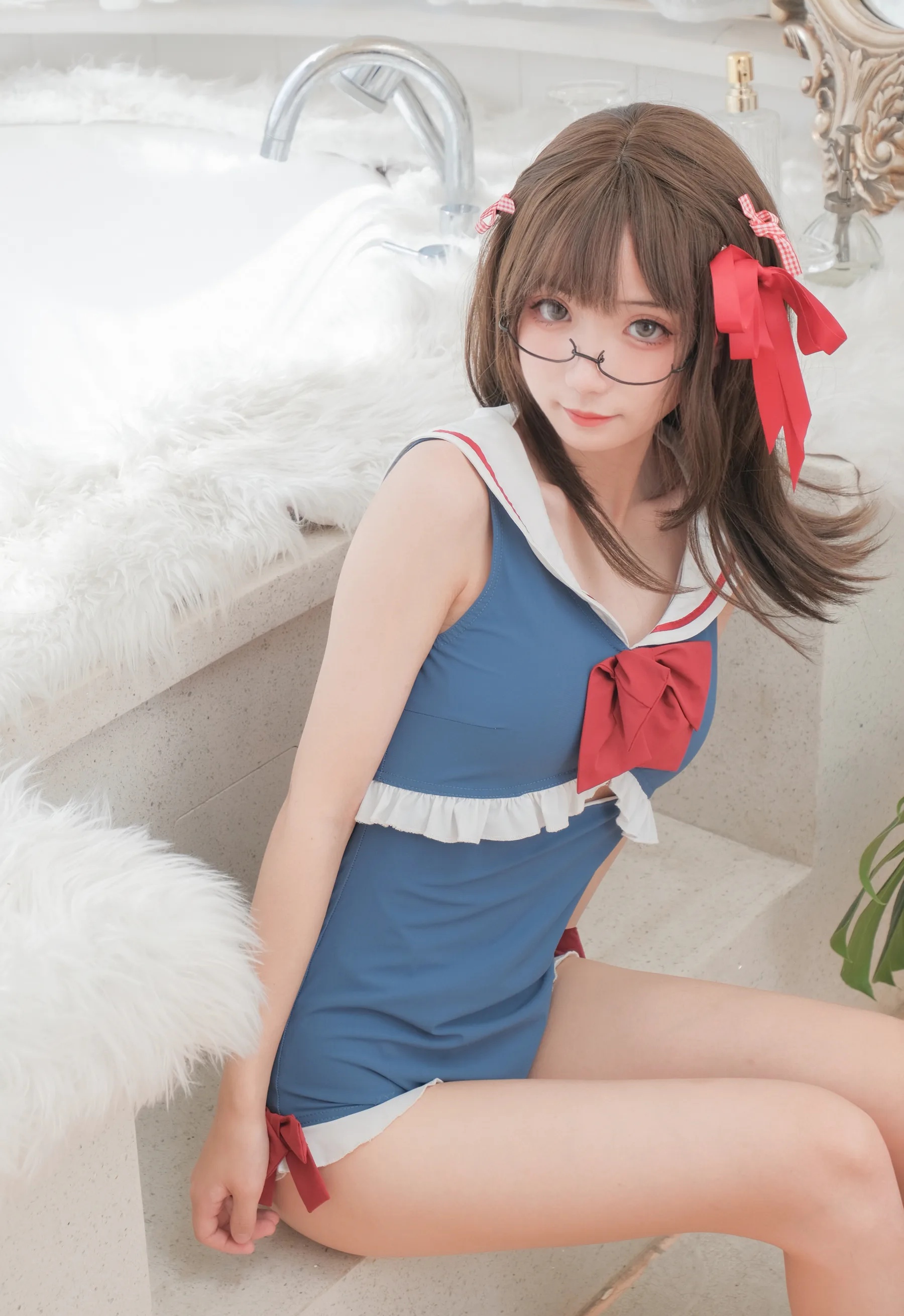动漫博主_花柒hana_No.007 &ndash; 白雪姬泳装 主题写真 [26P]Xiuren秀人写真高清美女套图写真下载-看套图看套图