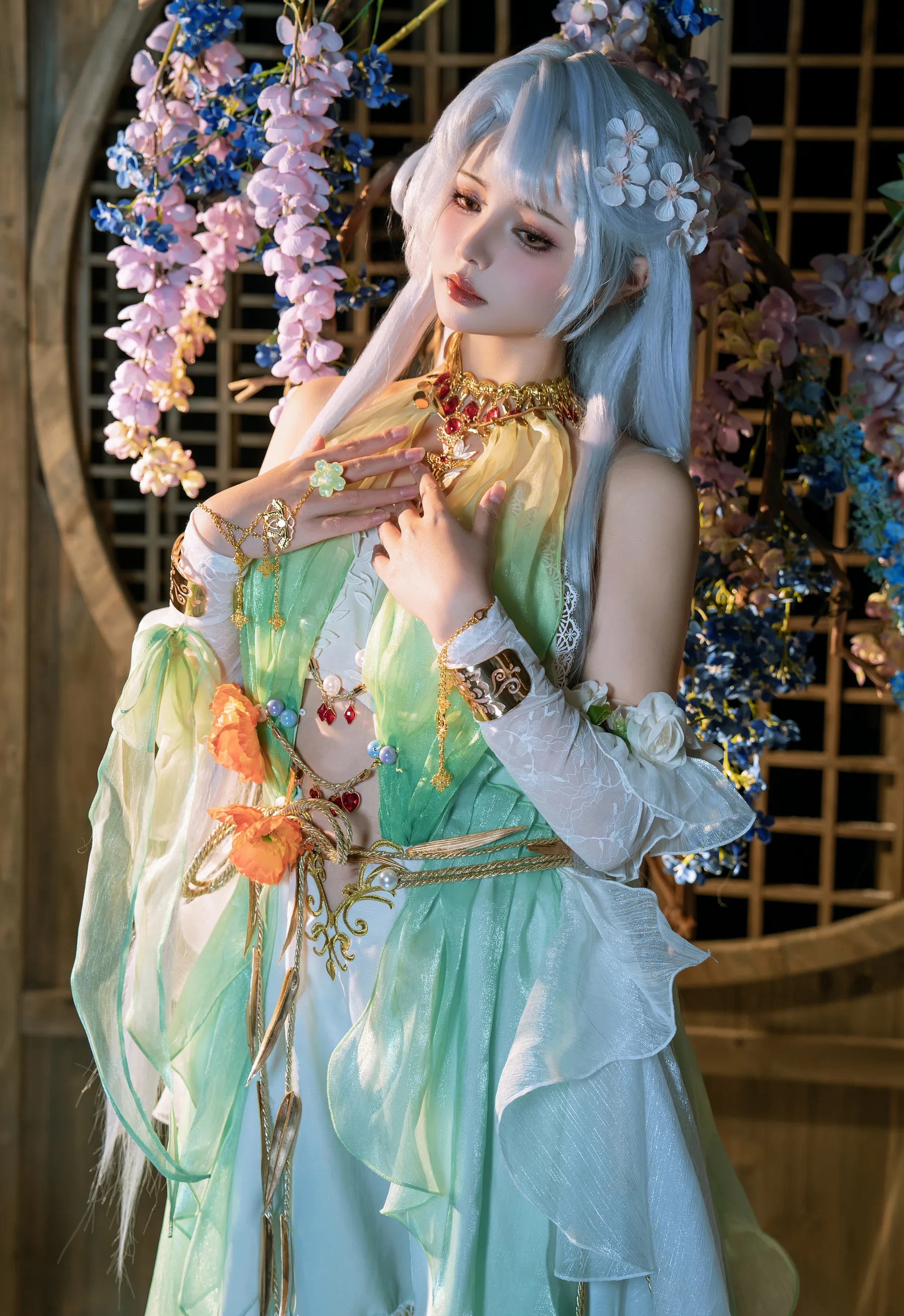 Coser美女_七月喵子_No.054 &ndash; 殷紫萍 主题写真 [57P]Xiuren秀人写真高清美女套图写真下载-看套图看套图