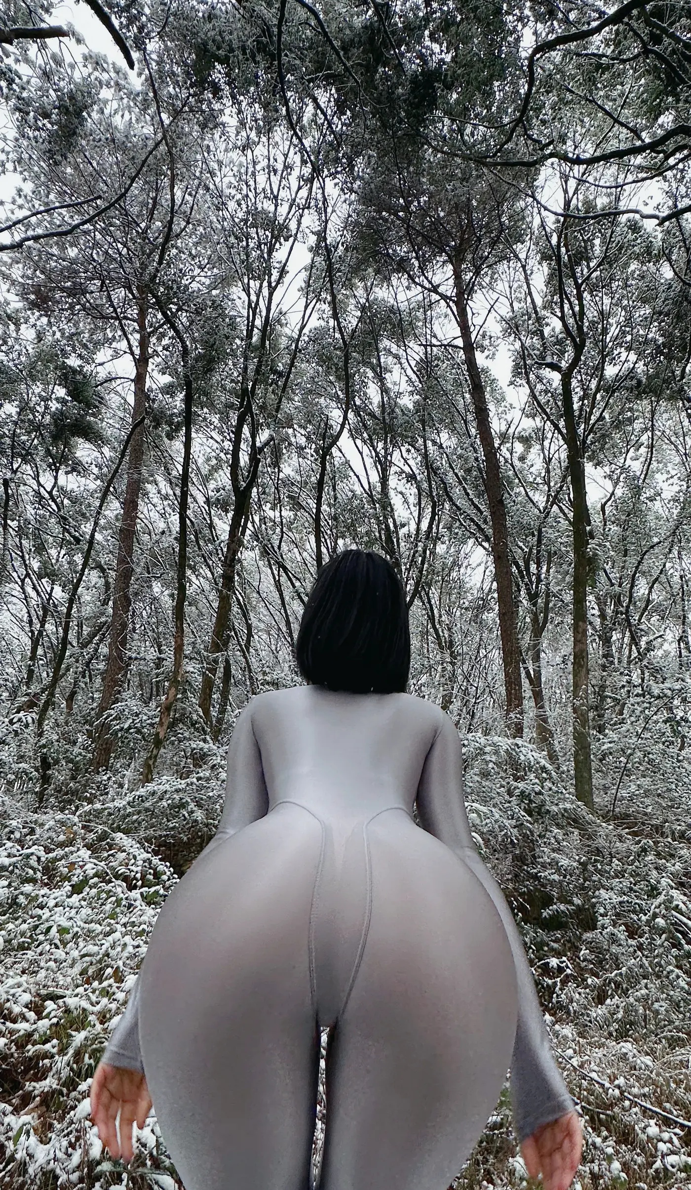 健身达人_俏妞QiaoniuTT_No.115 &ndash; 银色风景 [40P]Xiuren秀人写真高清美女套图写真下载-看套图看套图