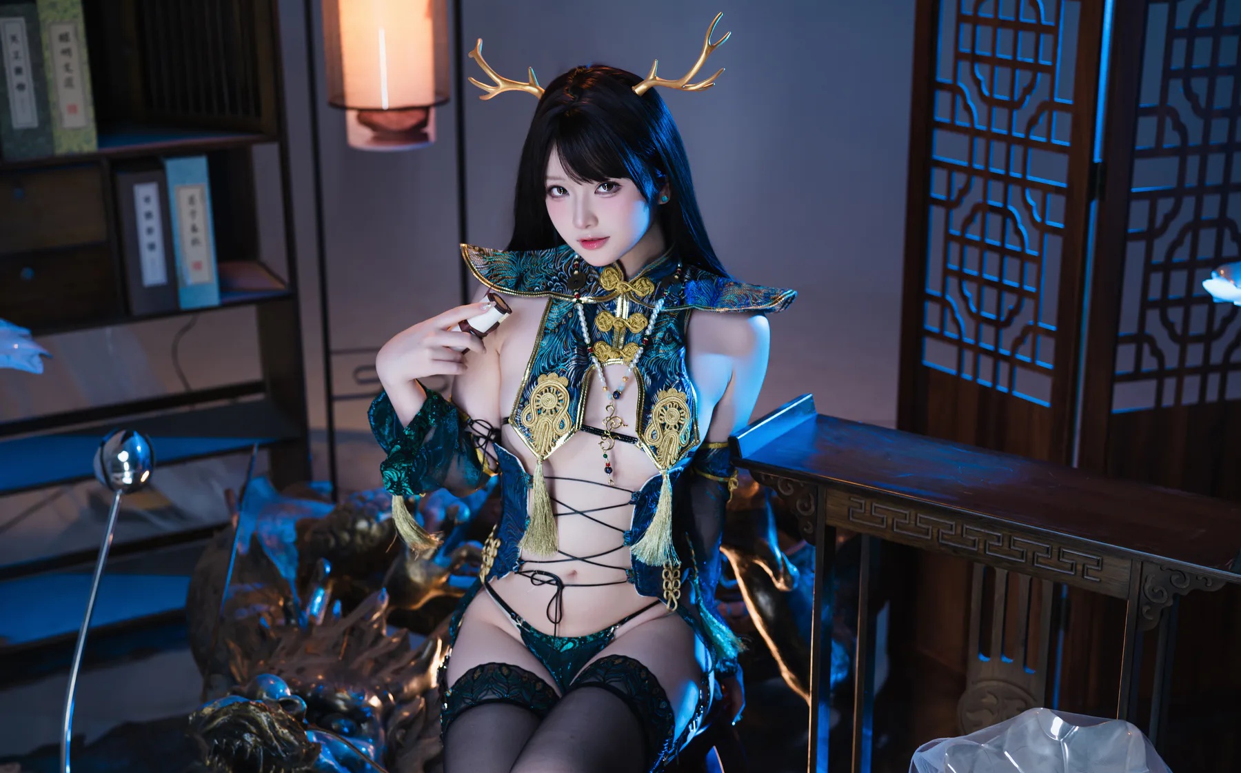 动漫博主_屿鱼Yukako_No.029 &ndash; 《珑》 主题写真 [50P]-看套图