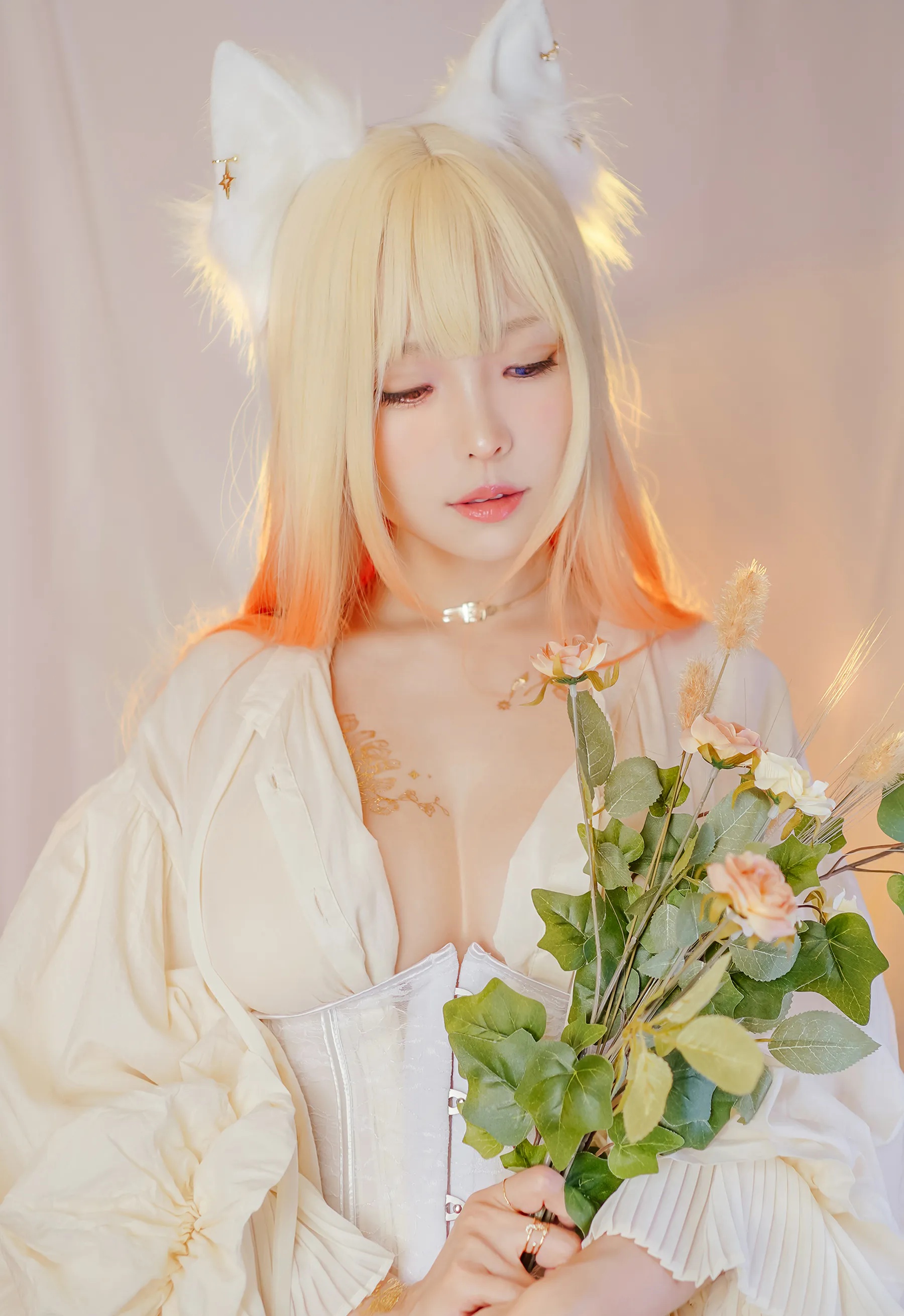 Coser妹子_ElyEE子_No.081 Odd-eyed cat 主题写真 [41P]-看套图