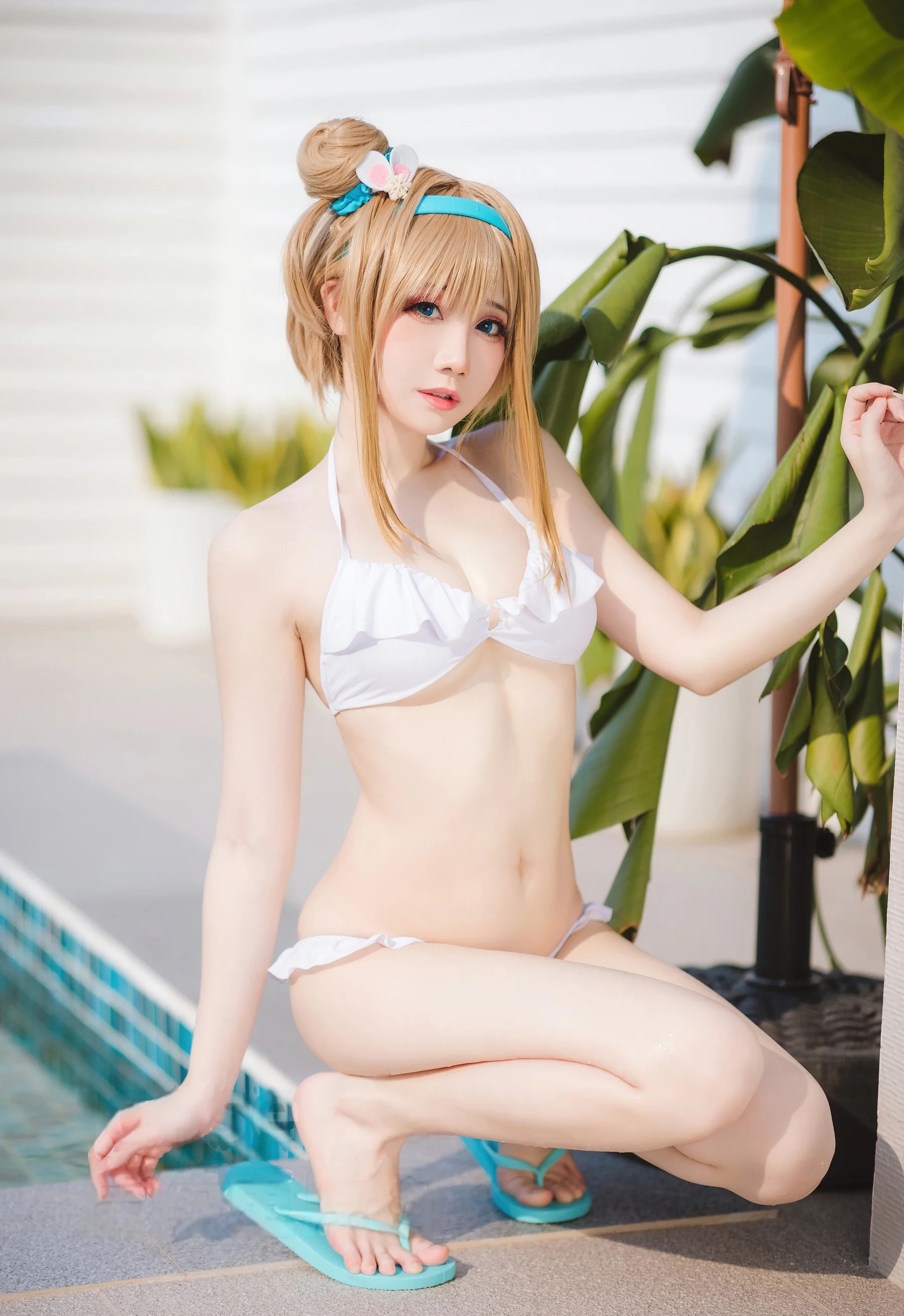 Coser美女_焖焖碳_No.037 &ndash; 少女前线 索米 泳装 主题写真 [46P]-看套图