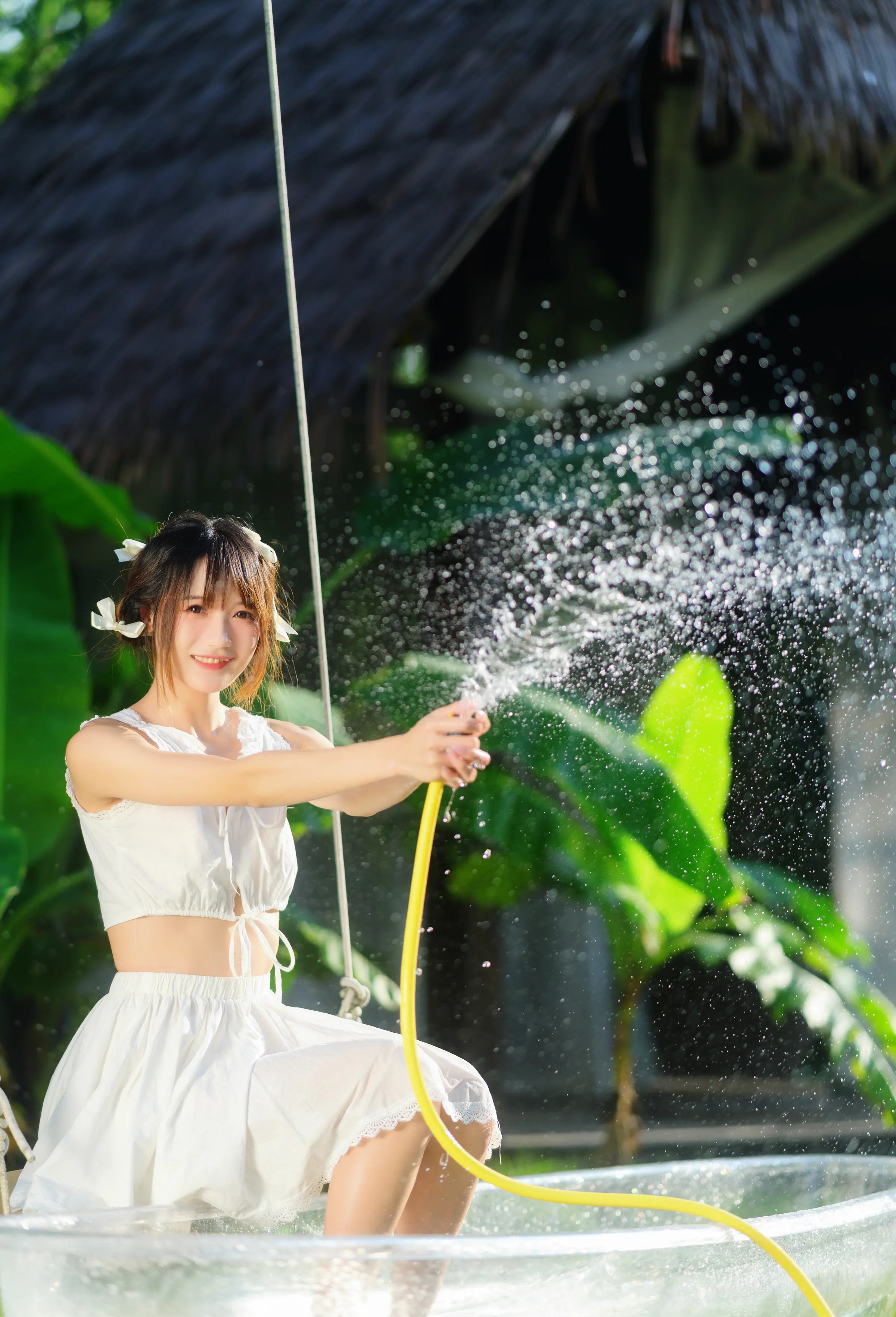 颜值博主_兔子Zzz不吃胡萝卜_No.087 &ndash; 夏天 主题写真 [29P]-看套图