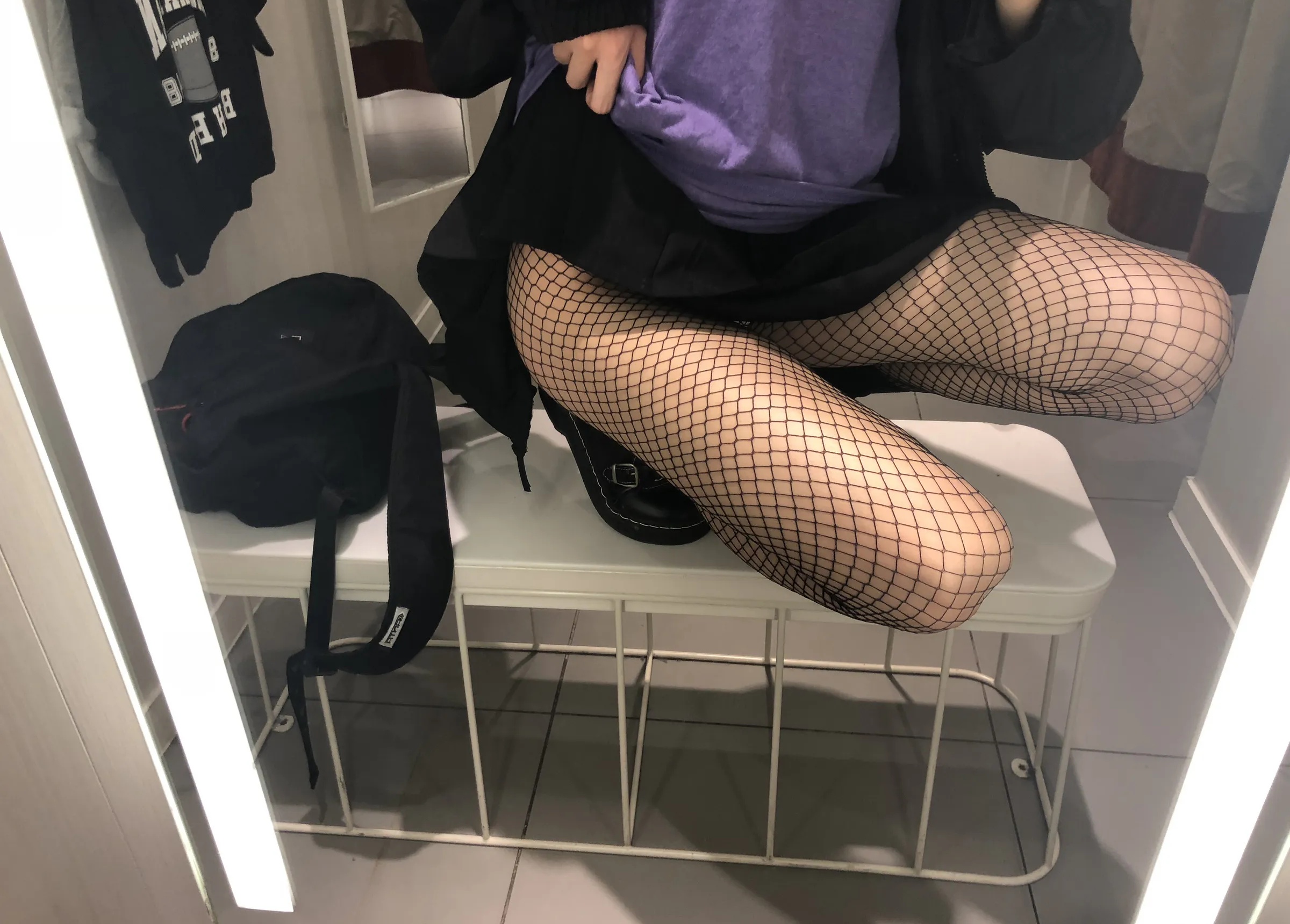 Coser美女_眼酱大魔王w_No.056 &ndash; 试衣间无修原图 主题写真 [27P]Xiuren秀人写真高清美女套图写真下载-看套图看套图