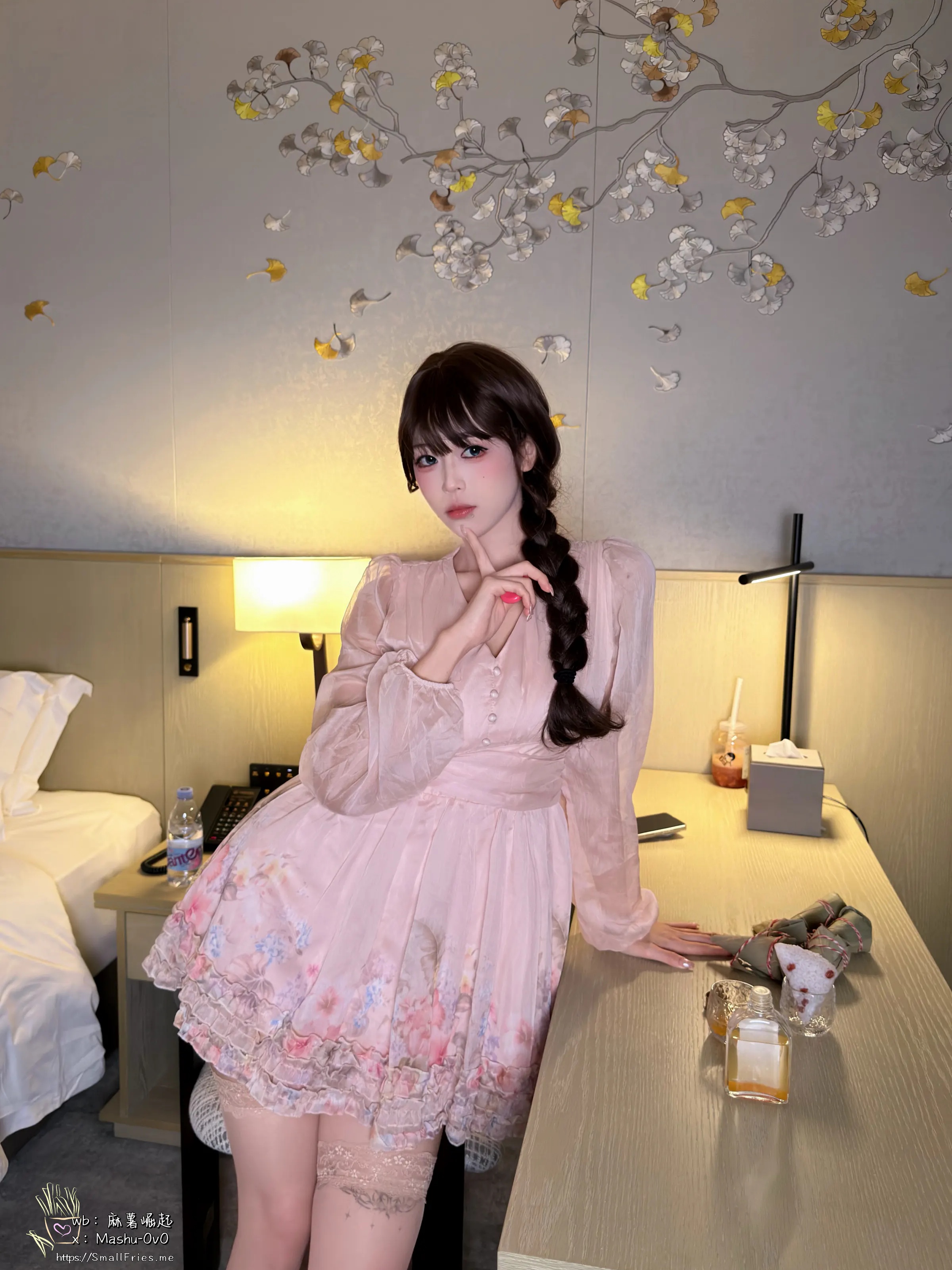 Coser美女_麻薯好吃_No.030 &ndash; 雄黄&middot;醉梦 主题写真 [126P]-看套图