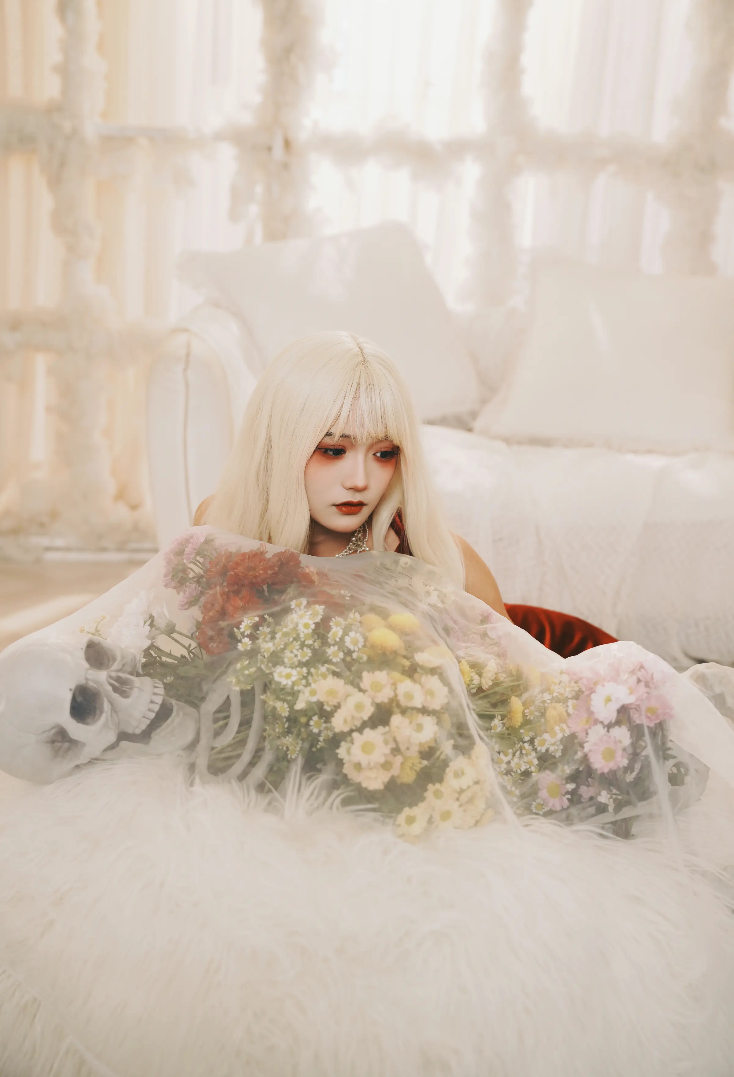 颜值博主_兔子Zzz不吃胡萝卜_No.156 &ndash; 若是再相见 主题写真 [25P]Xiuren秀人写真高清美女套图写真下载-看套图看套图