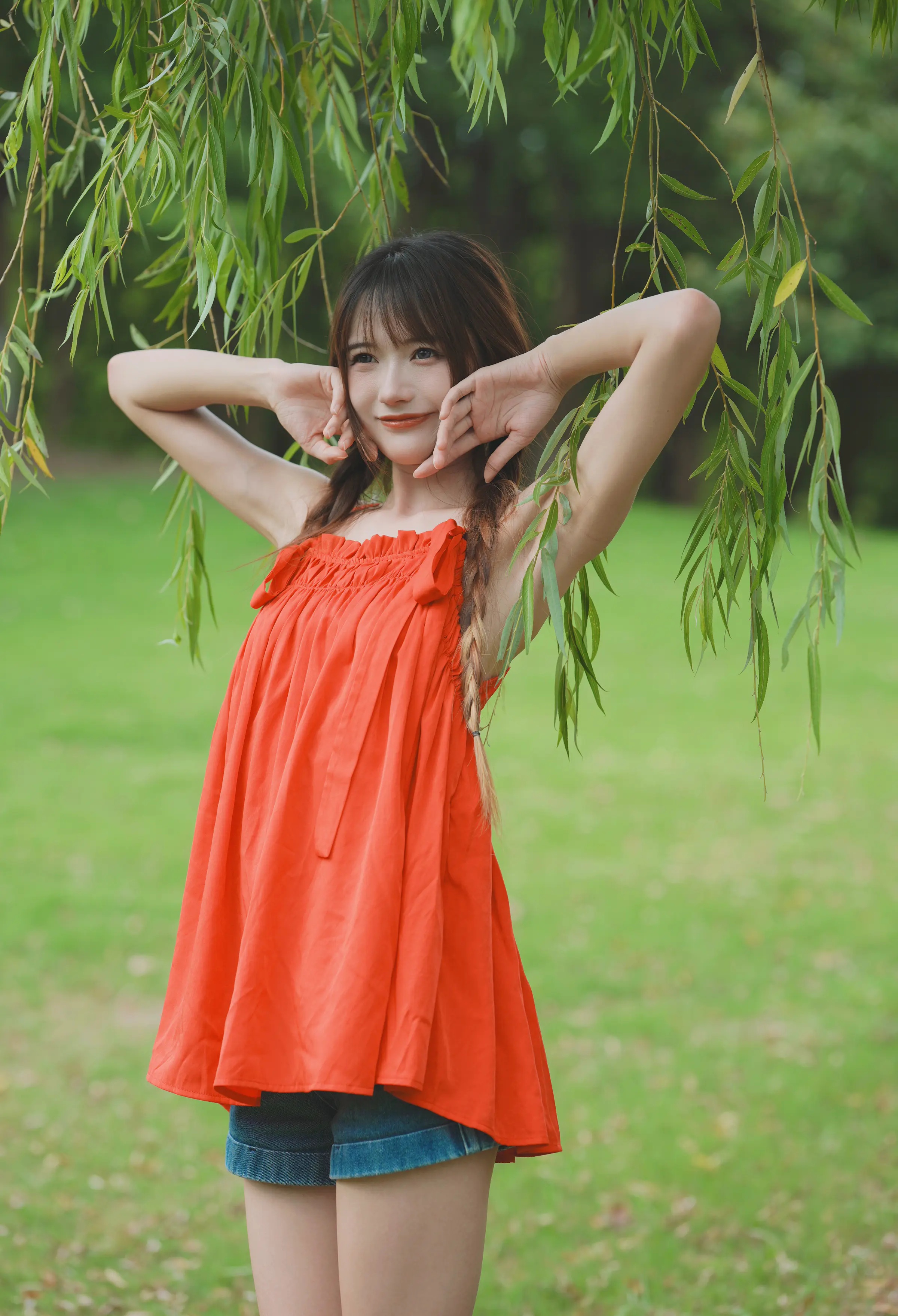 颜值博主_兔子Zzz不吃胡萝卜_No.153 &ndash; 夏日香气 主题写真 [30P]Xiuren秀人写真高清美女套图写真下载-看套图看套图