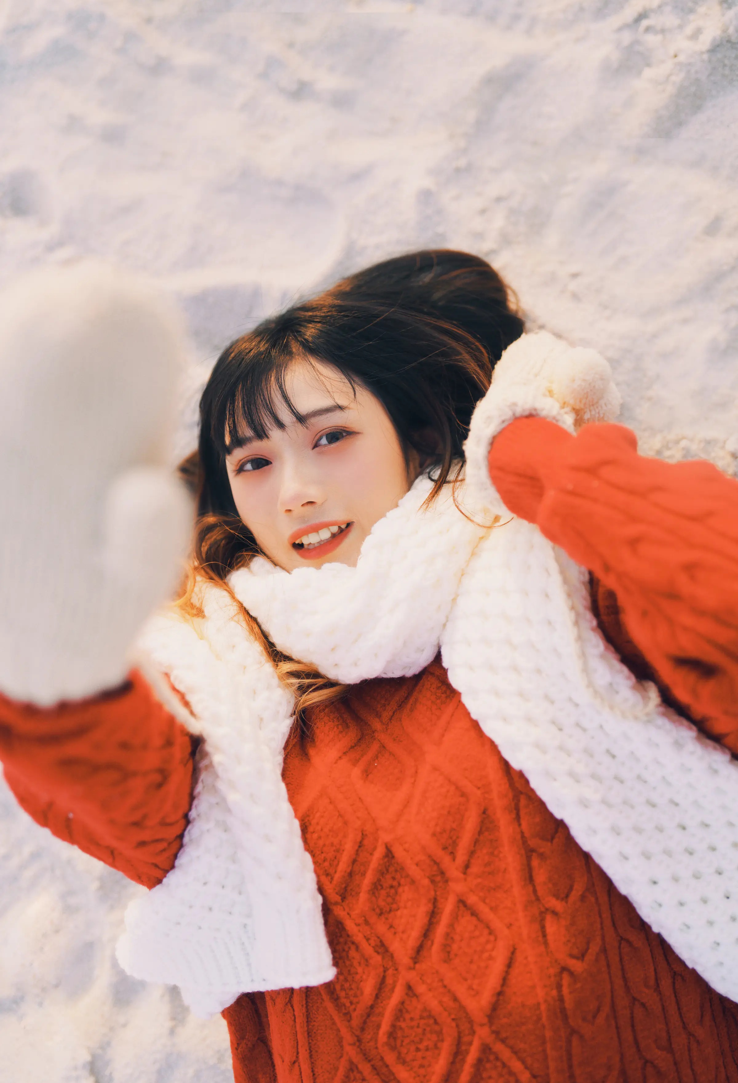 颜值博主_兔子Zzz不吃胡萝卜_No.155 &ndash; 认真的雪 主题写真 [21P]Xiuren秀人写真高清美女套图写真下载-看套图看套图