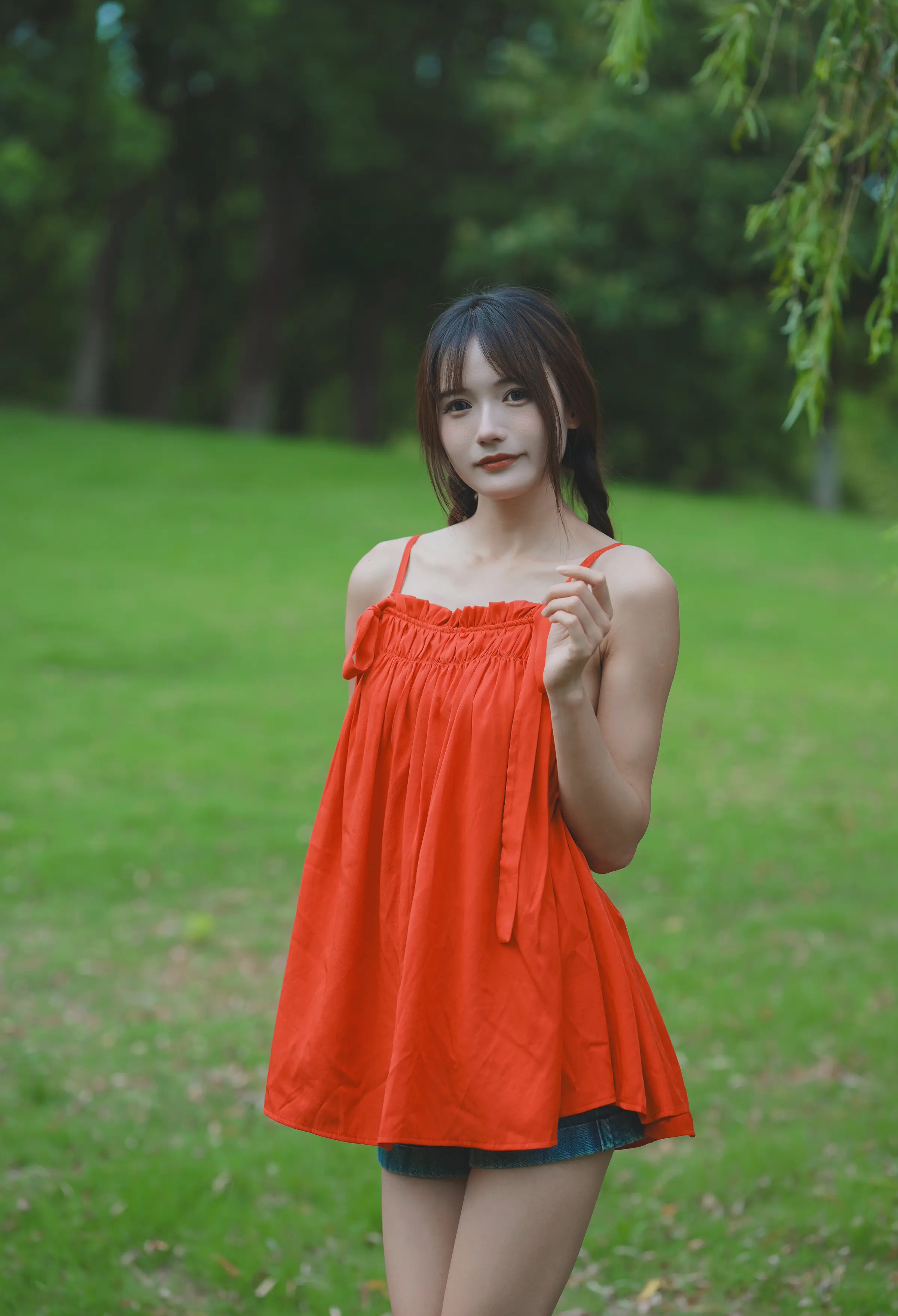 颜值博主_兔子Zzz不吃胡萝卜_No.153 &ndash; 夏日香气 主题写真 [30P]Xiuren秀人写真高清美女套图写真下载-看套图看套图