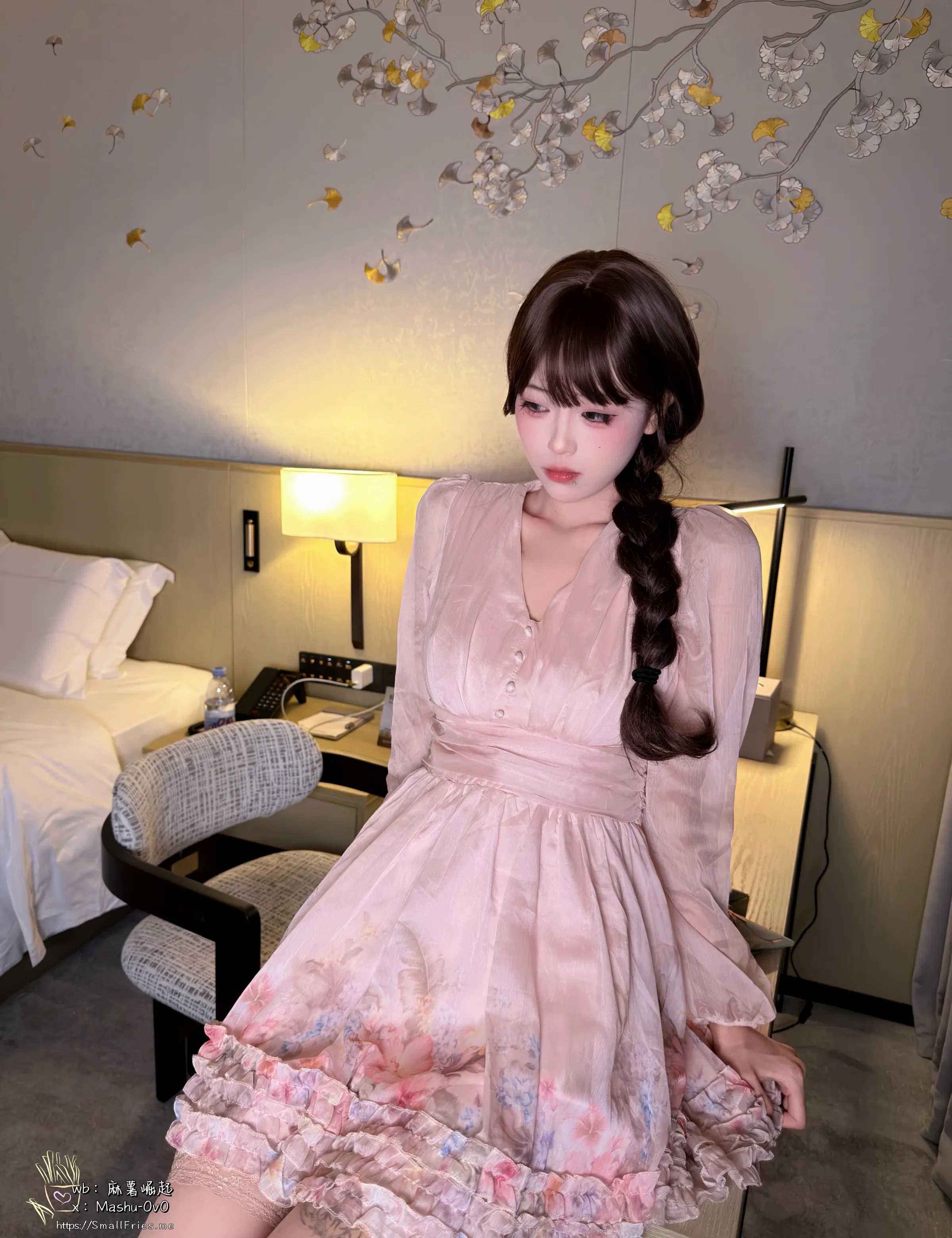 Coser美女_麻薯好吃_No.030 &ndash; 雄黄&middot;醉梦 主题写真 [126P]-看套图