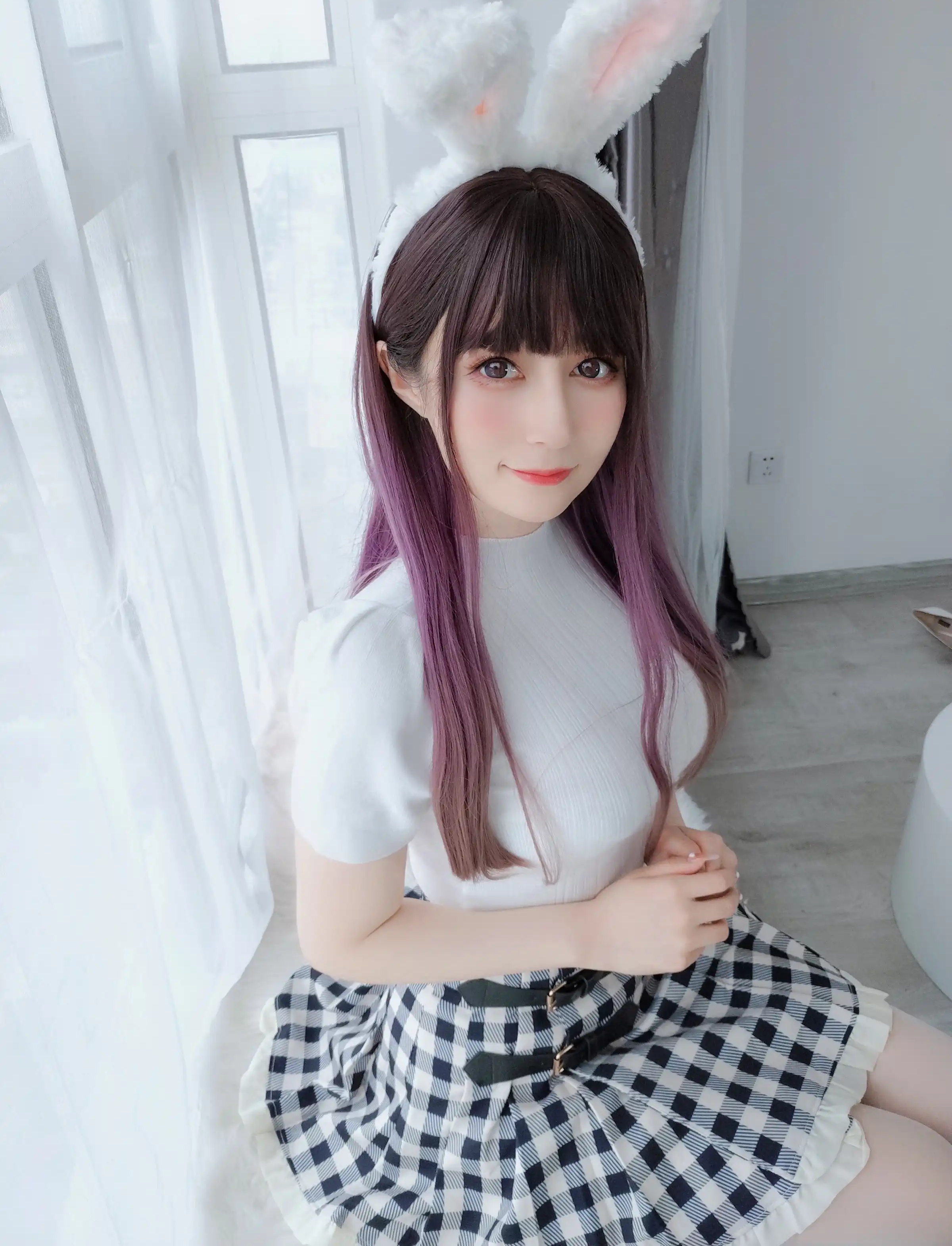 台湾Coser美女白银81-093 - 白丝兔女郎 主题写真 [168P]Xiuren秀人写真高清美女套图写真下载-看套图看套图