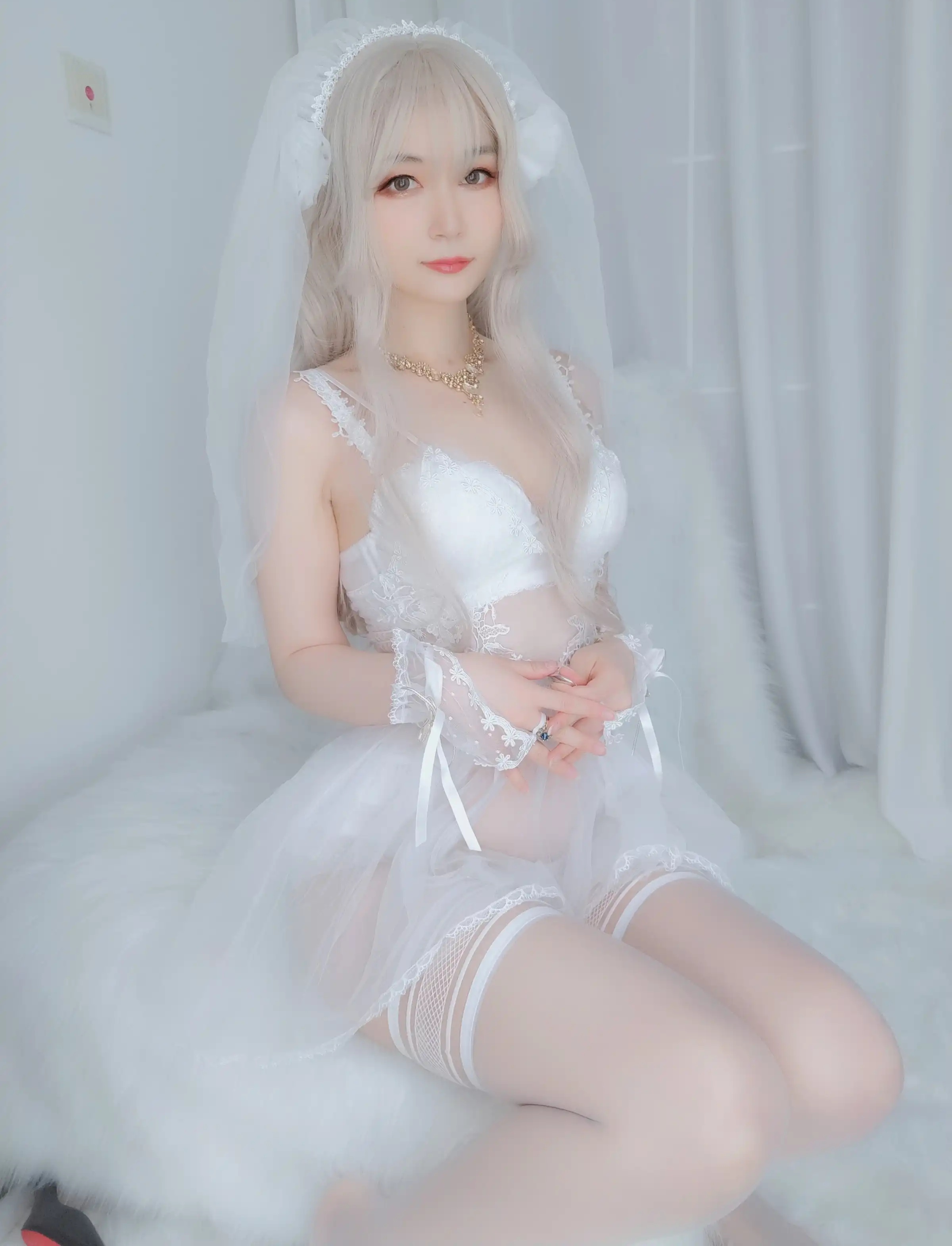 台湾Coser美女白银81-033 - 纯白花嫁 主题写真 [161P]Xiuren秀人写真高清美女套图写真下载-看套图看套图