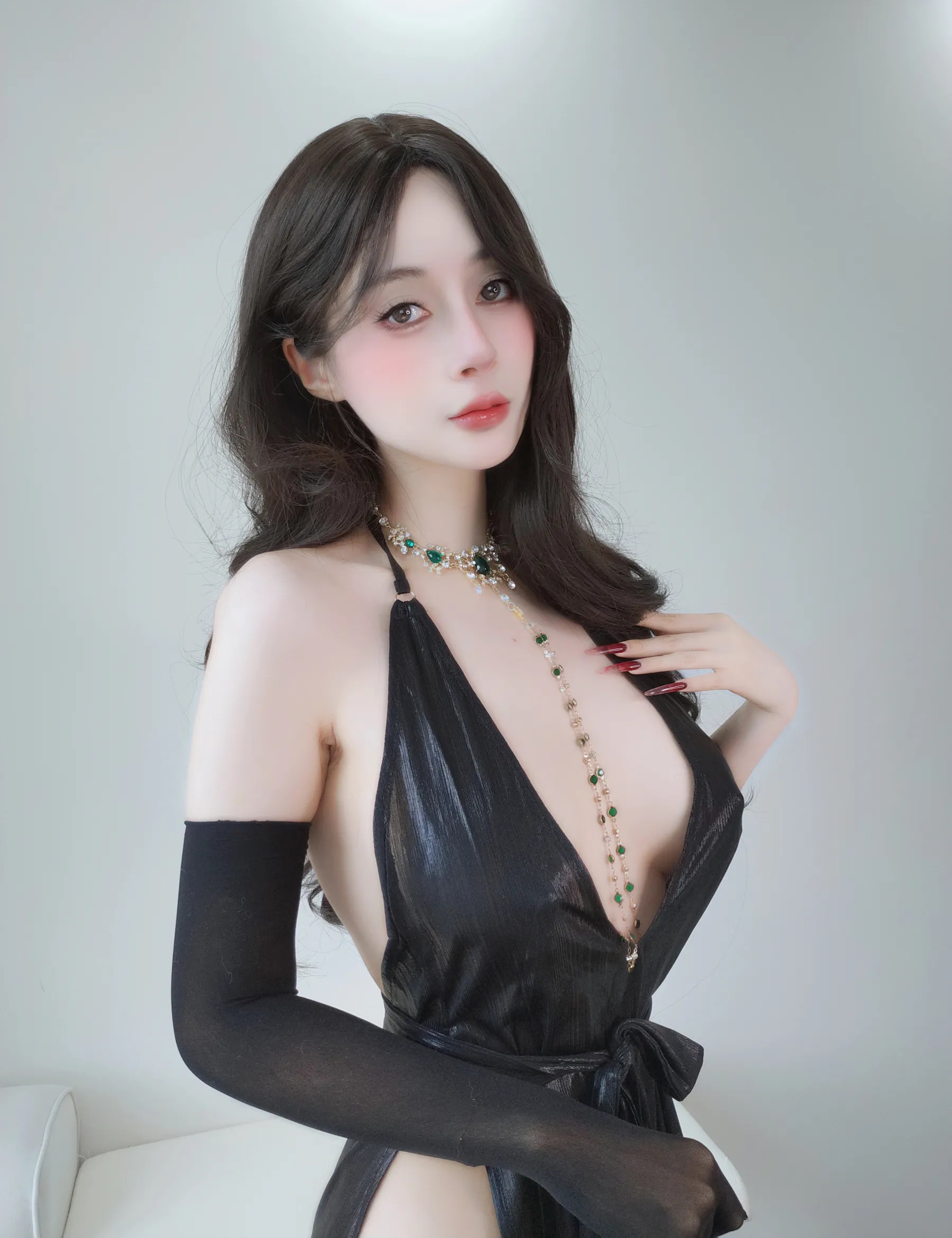 国产Coser美女白银81_NO.206 自撮り Vol.103 [122P]Xiuren秀人写真高清美女套图写真下载-看套图看套图
