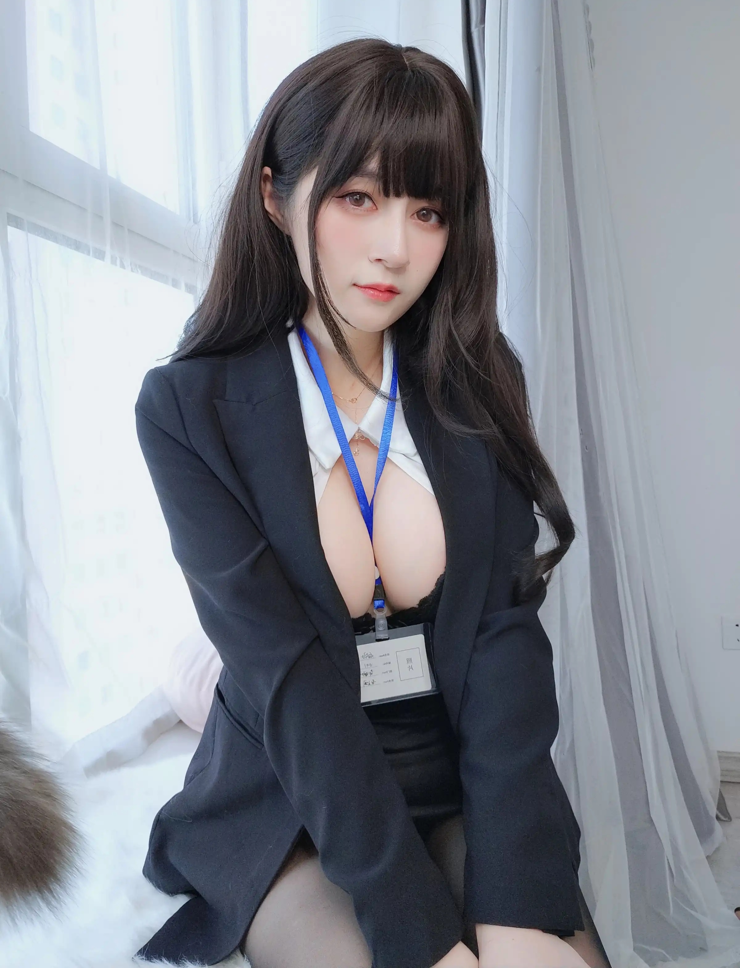 台湾Coser美女白银81-088 - 自拍 Vol.62 黑丝OL 主题写真 [169P]Xiuren秀人写真高清美女套图写真下载-看套图看套图