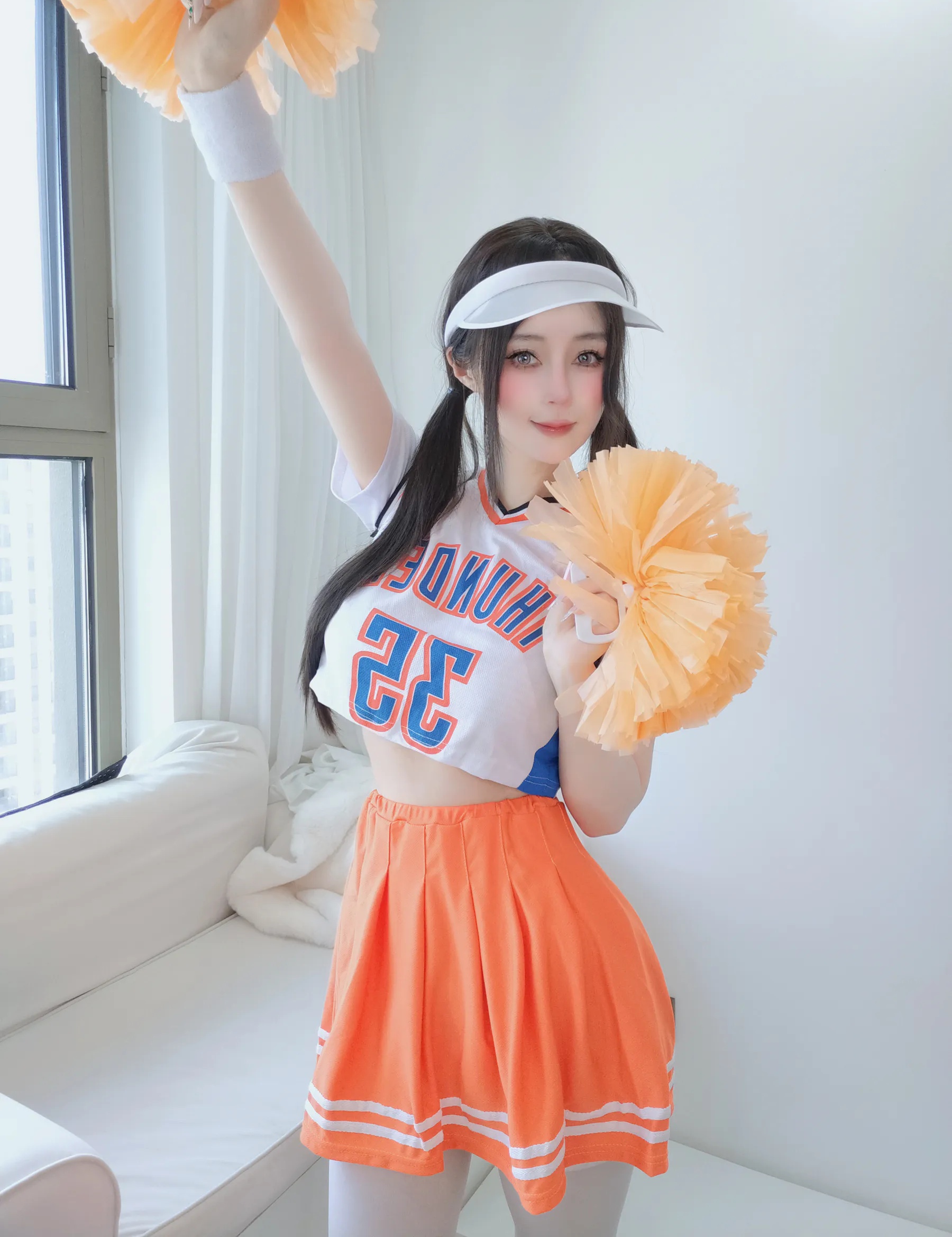 国产Coser美女白银81_NO.191 自撮り Vol.94 [105P]Xiuren秀人写真高清美女套图写真下载-看套图看套图