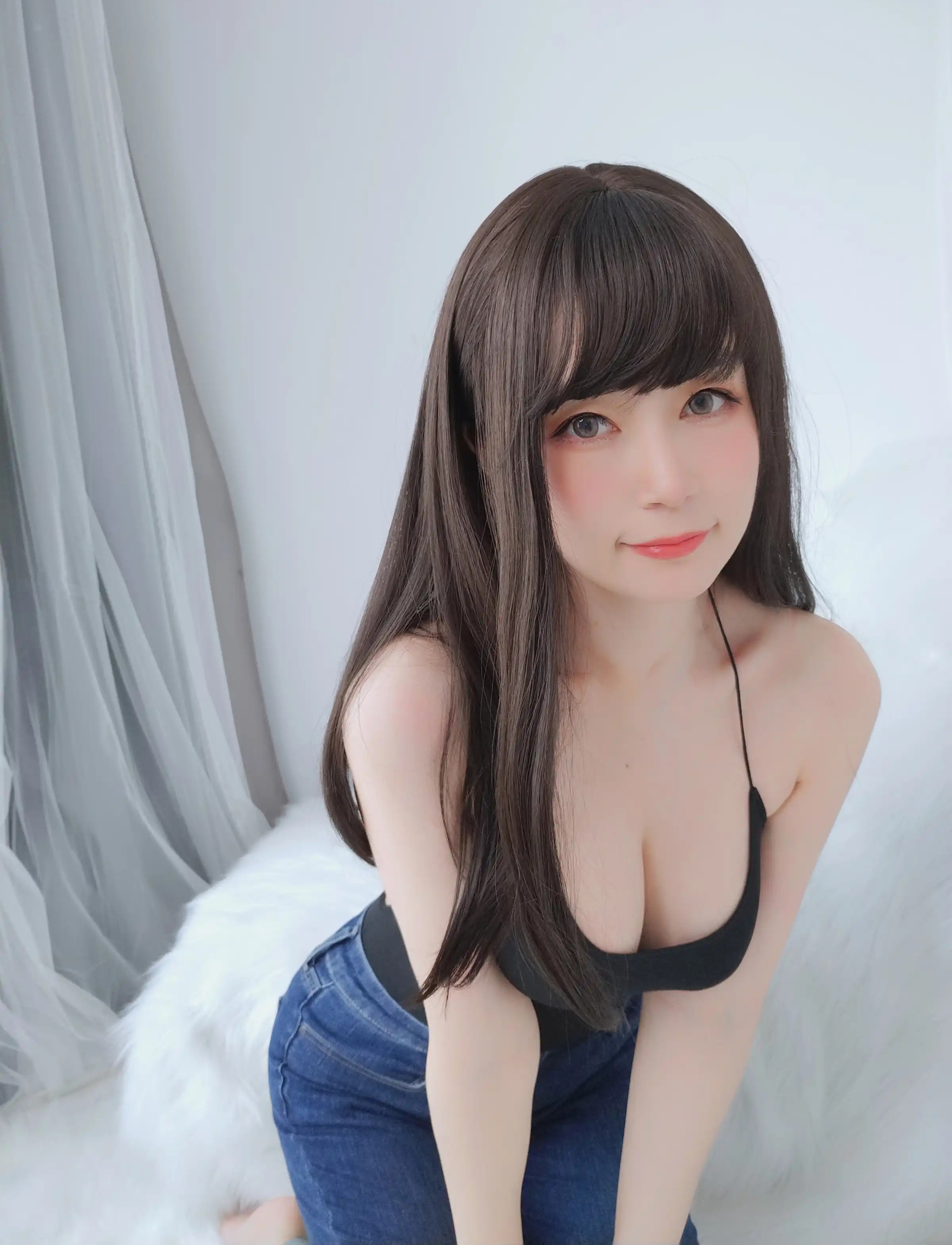 台湾Coser美女白银81-037 - 露背上衣 主题写真 [63P]Xiuren秀人写真高清美女套图写真下载-看套图看套图