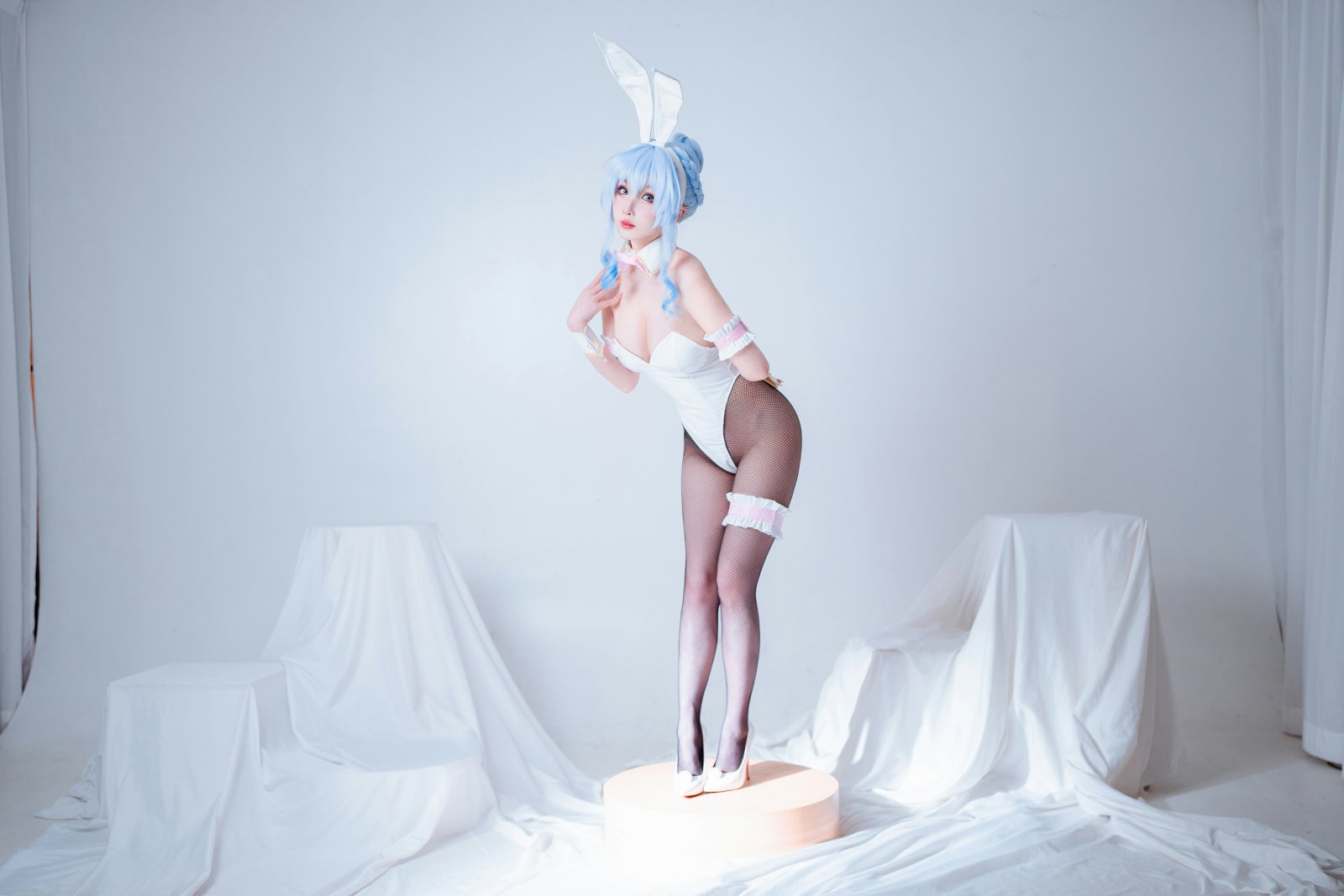 [COSPLAY]rioko凉凉子 – 雪女兔女郎-看套图
