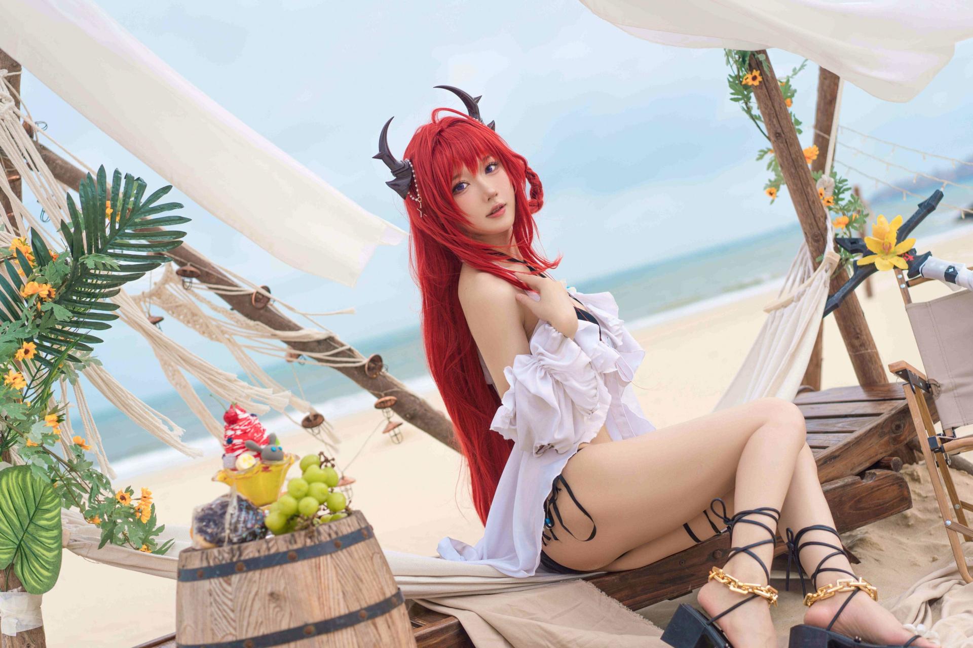 图片[2]-[COSPLAY]阿包也是兔娘 – 明日方舟 史尔特尔泳装-看套图