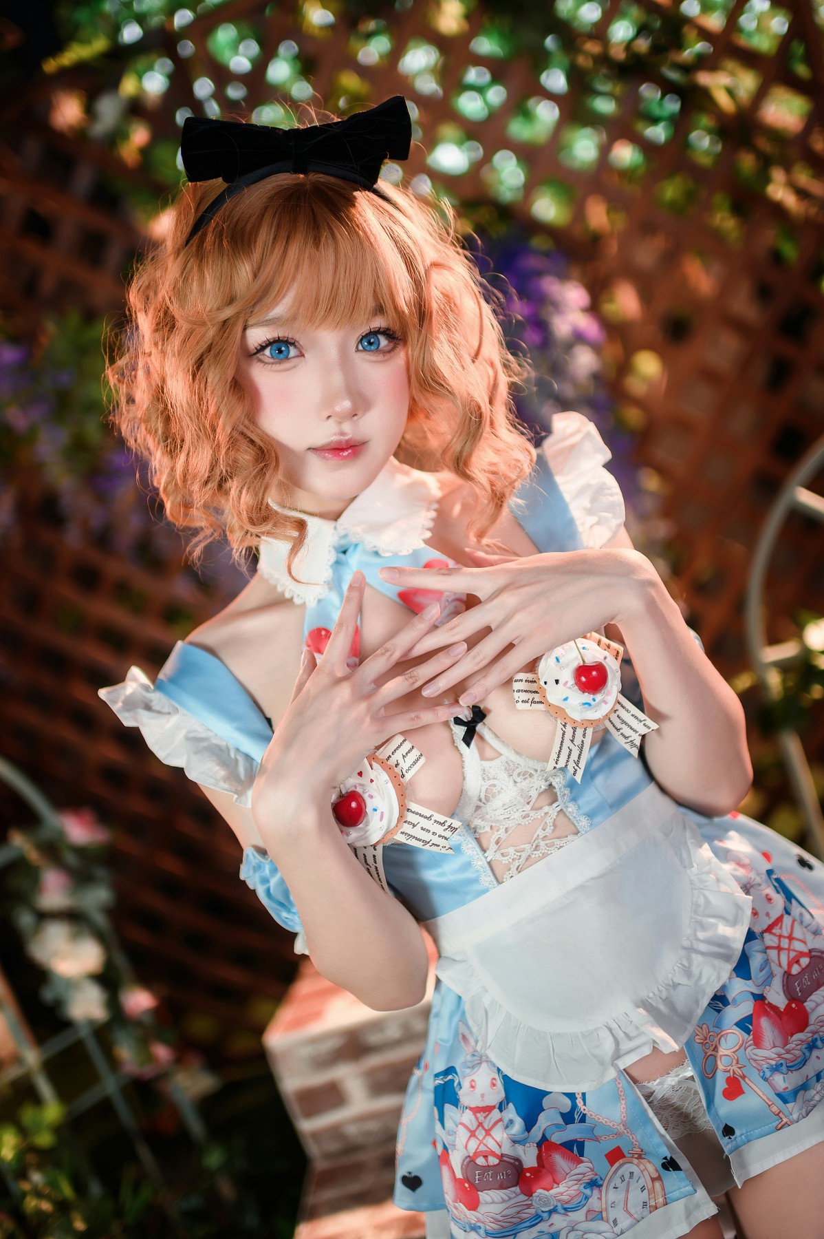 [COSPLAY]阿包也是兔娘 – 爱丽丝梦游仙境-看套图