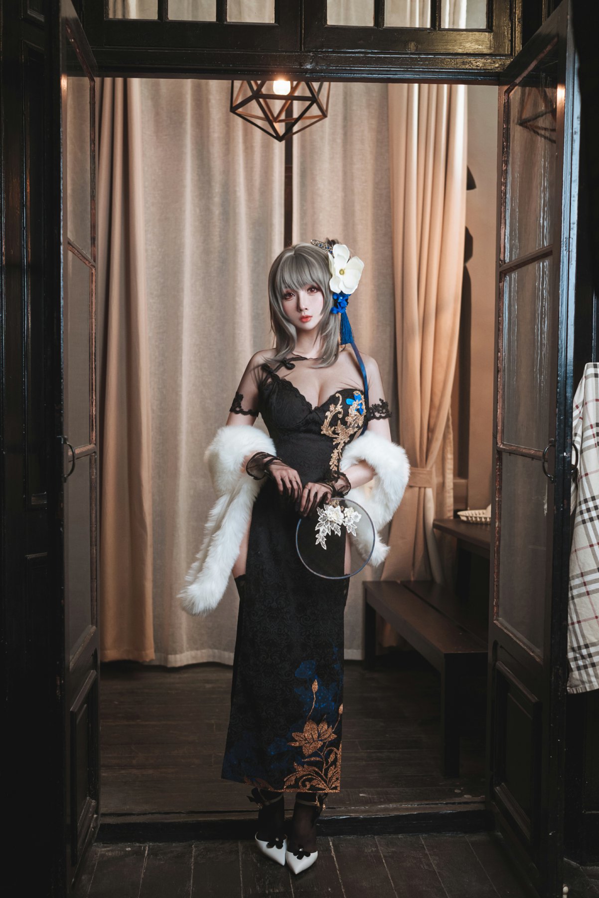 [COSPLAY]rioko凉凉子 – 瑰丽的执勤人-看套图