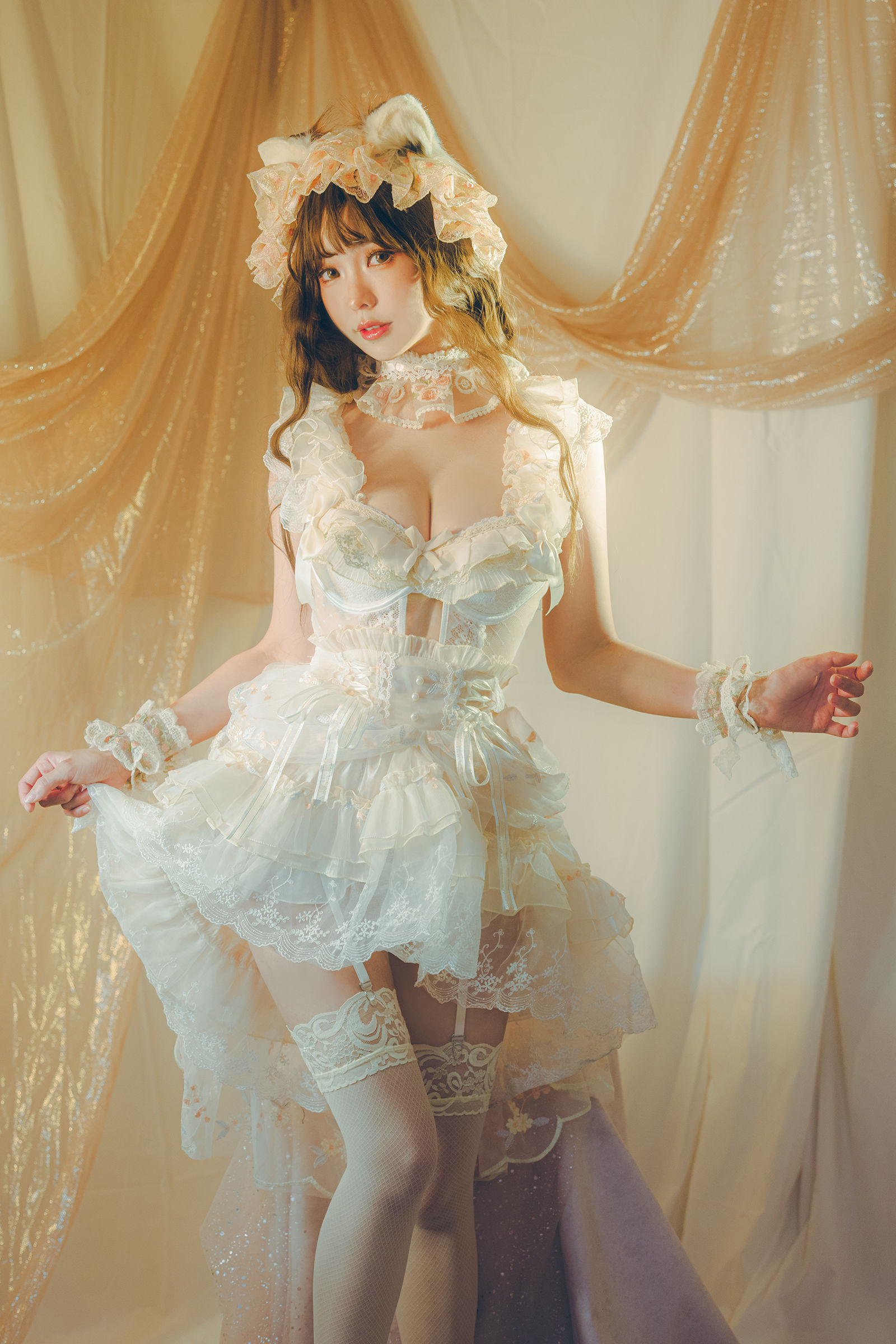 图片[3]-[COSPLAY] Ely_eee(ElyEE子) – Red panda~Lingerie 小熊貓古典蕾絲-看套图