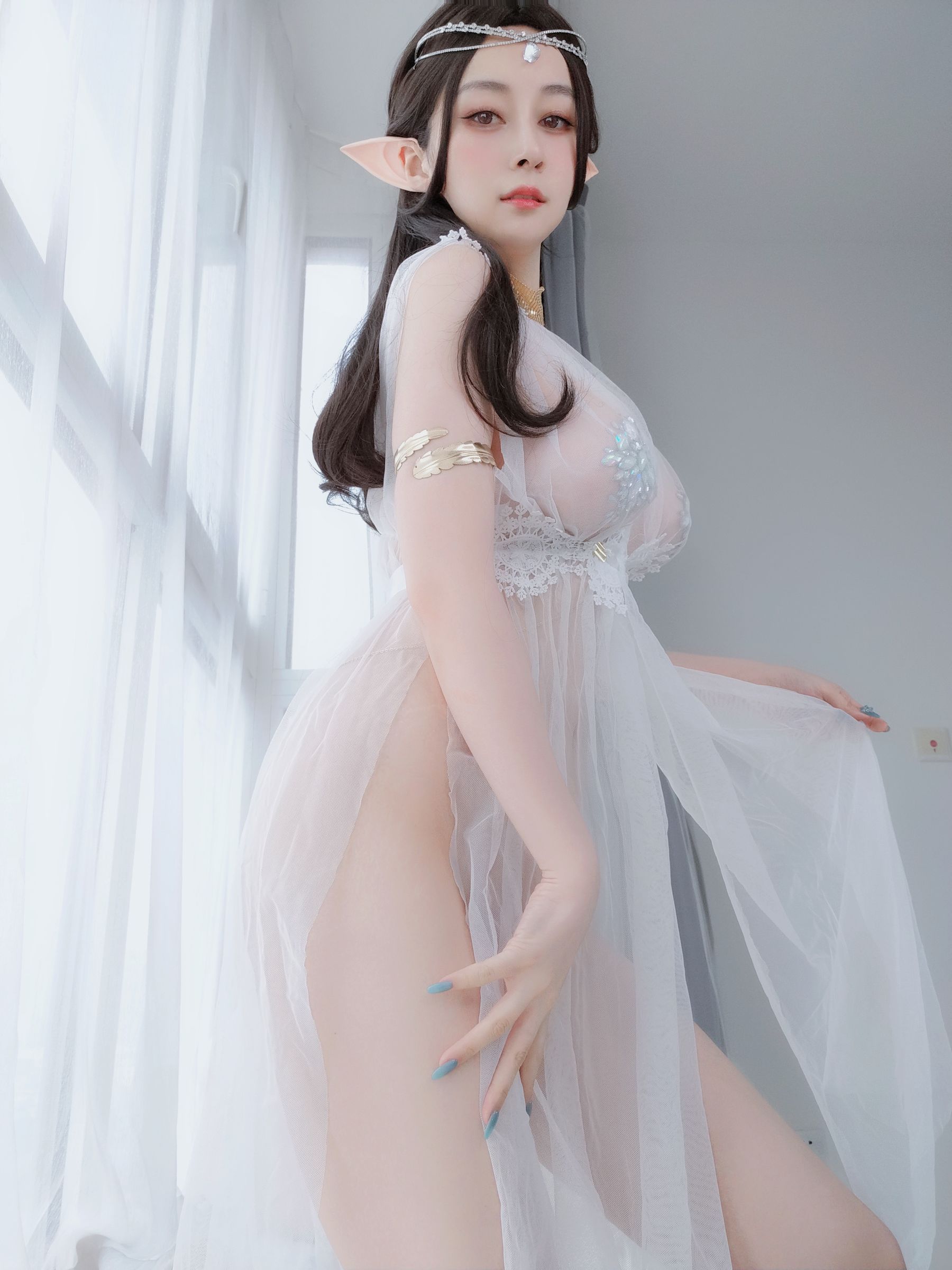 图片[4]-[COSPLAY] Coser小姐姐白银 – 精灵宝石内衣-看套图