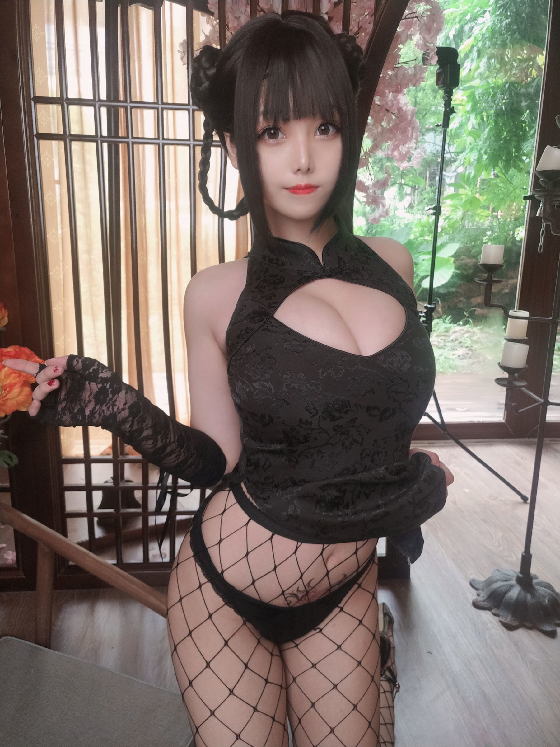 [COSPLAY]蜜汁猫裘 – 皮衣舞娘-看套图