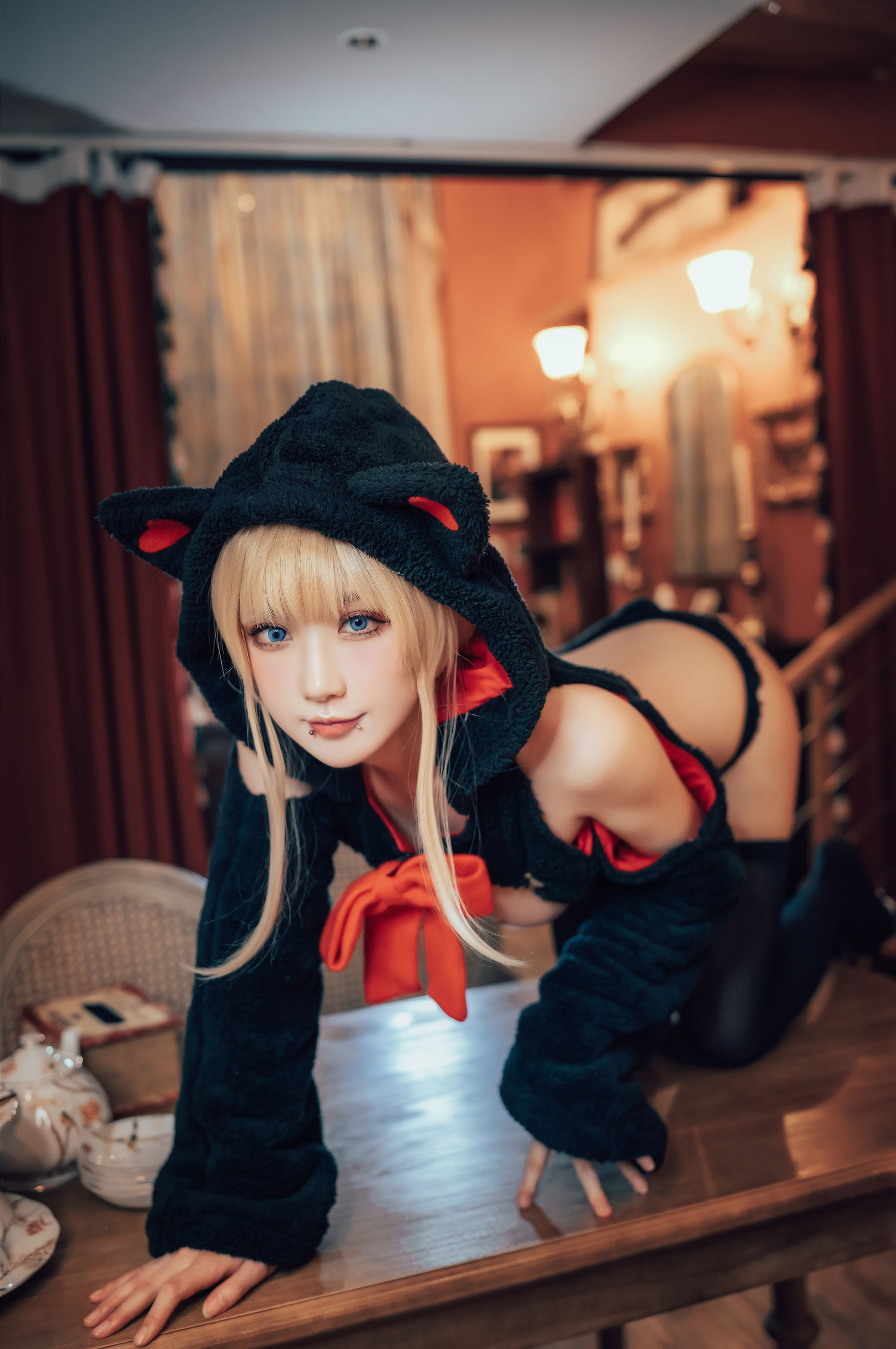 [COSPLAY]阿包也是兔娘 – 小猫咪能有什么坏心眼呢-看套图