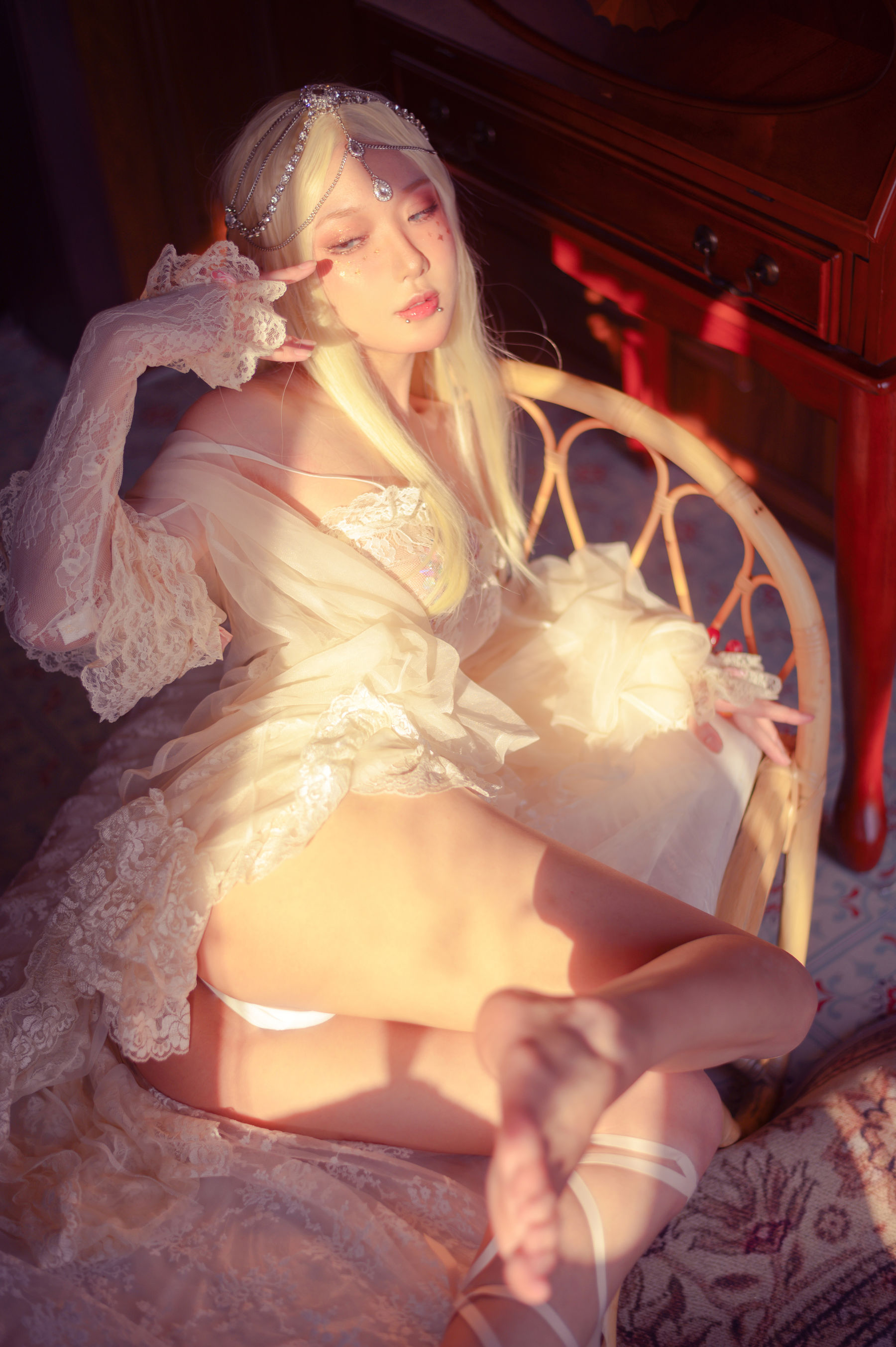 图片[2]-[COSPLAY]阿包也是兔娘 – 精灵-看套图