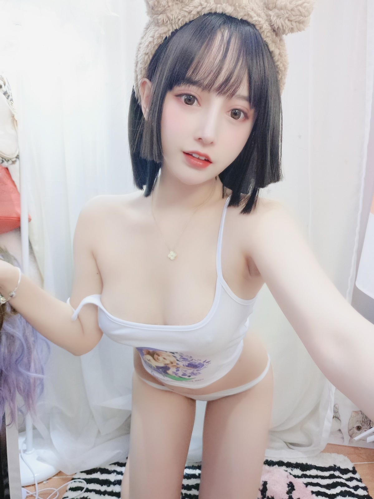 图片[3]-[COSPLAY]过期米线线喵 – 白色吊带-看套图