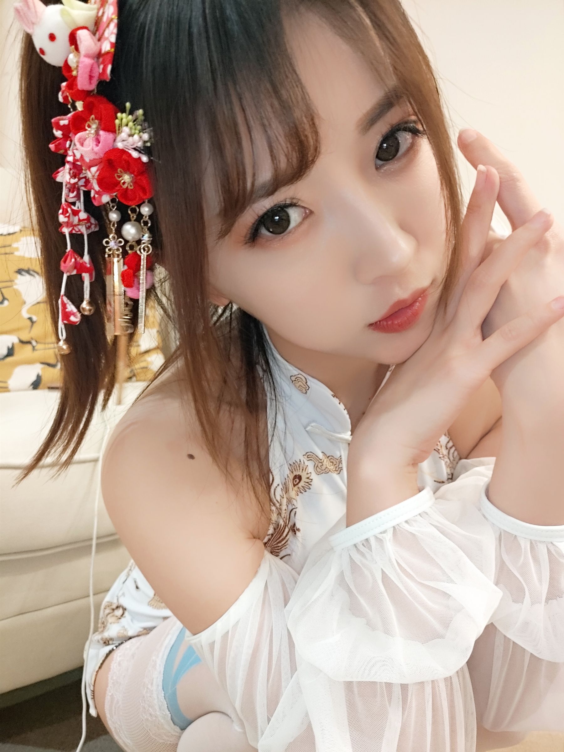 图片[4]-[COSPLAY]小女巫露娜 – 白色蕾丝长筒-看套图