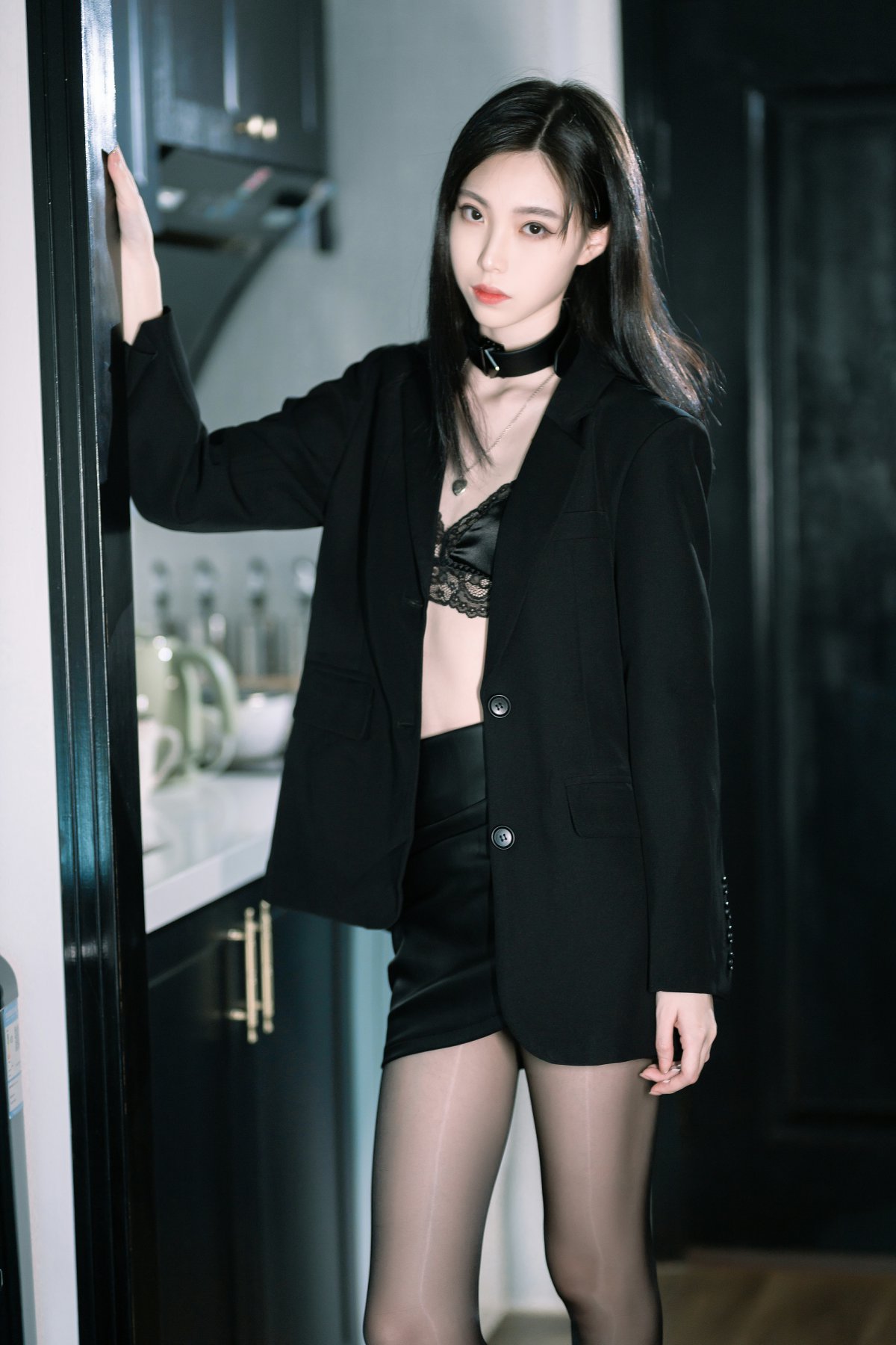 图片[2]-[COSPLAY]许岚 – 黑丝西装-看套图