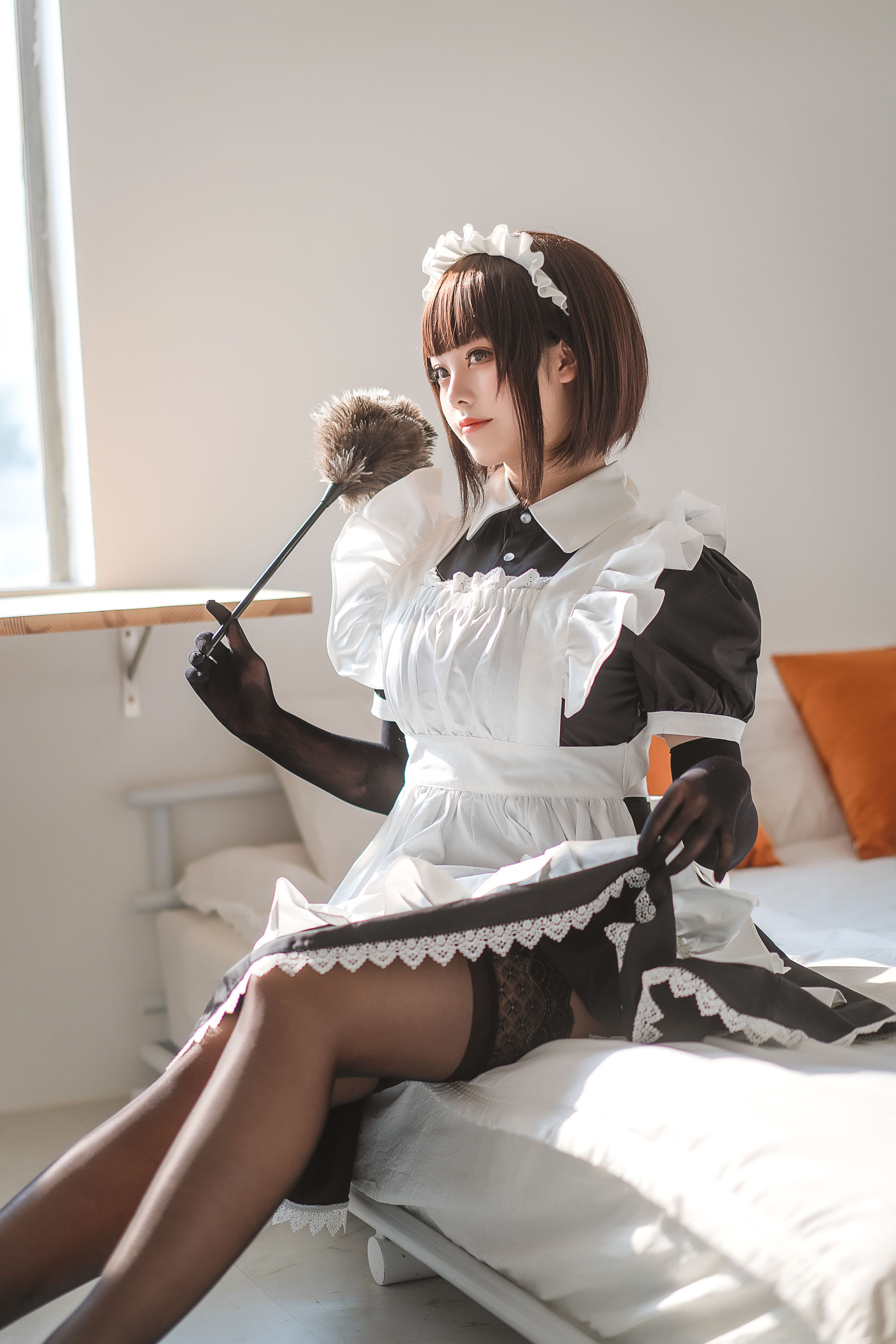[COSPLAY]蜜汁猫裘 – 民宿 女仆Xiuren秀人写真高清美女套图写真下载-看套图看套图