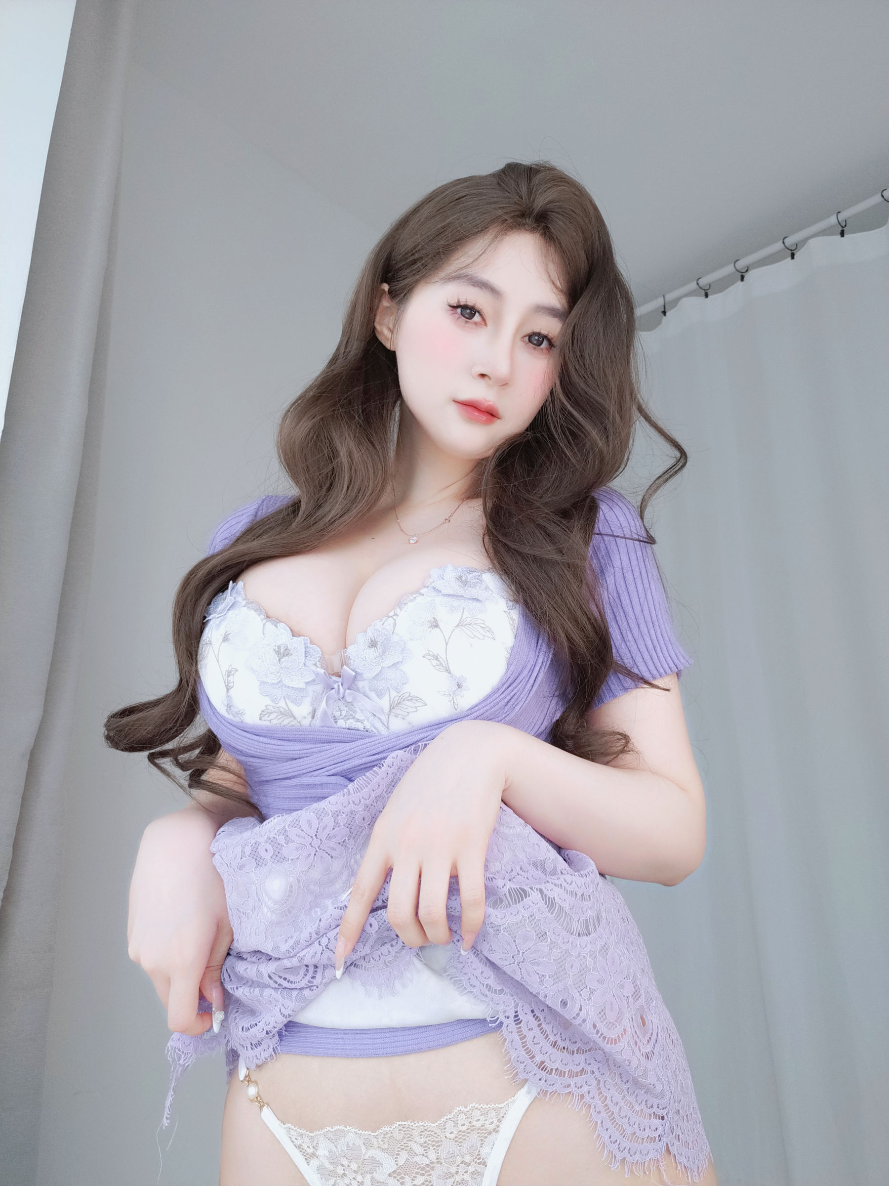 图片[4]-[COSPLAY] Coser小姐姐白银 – 紫色人妻-看套图