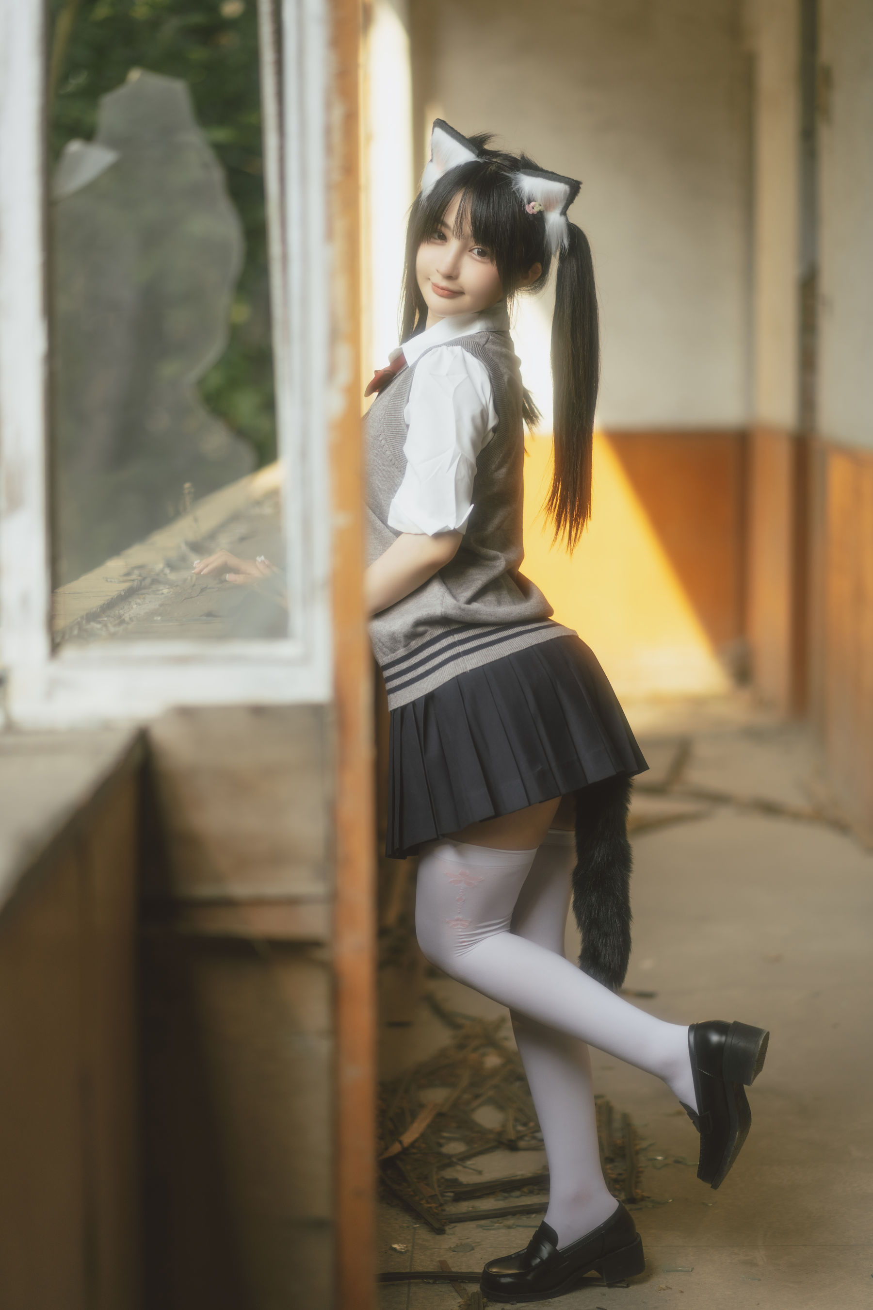 [COSPLAY] 桜井宁宁 – 废墟JK-看套图