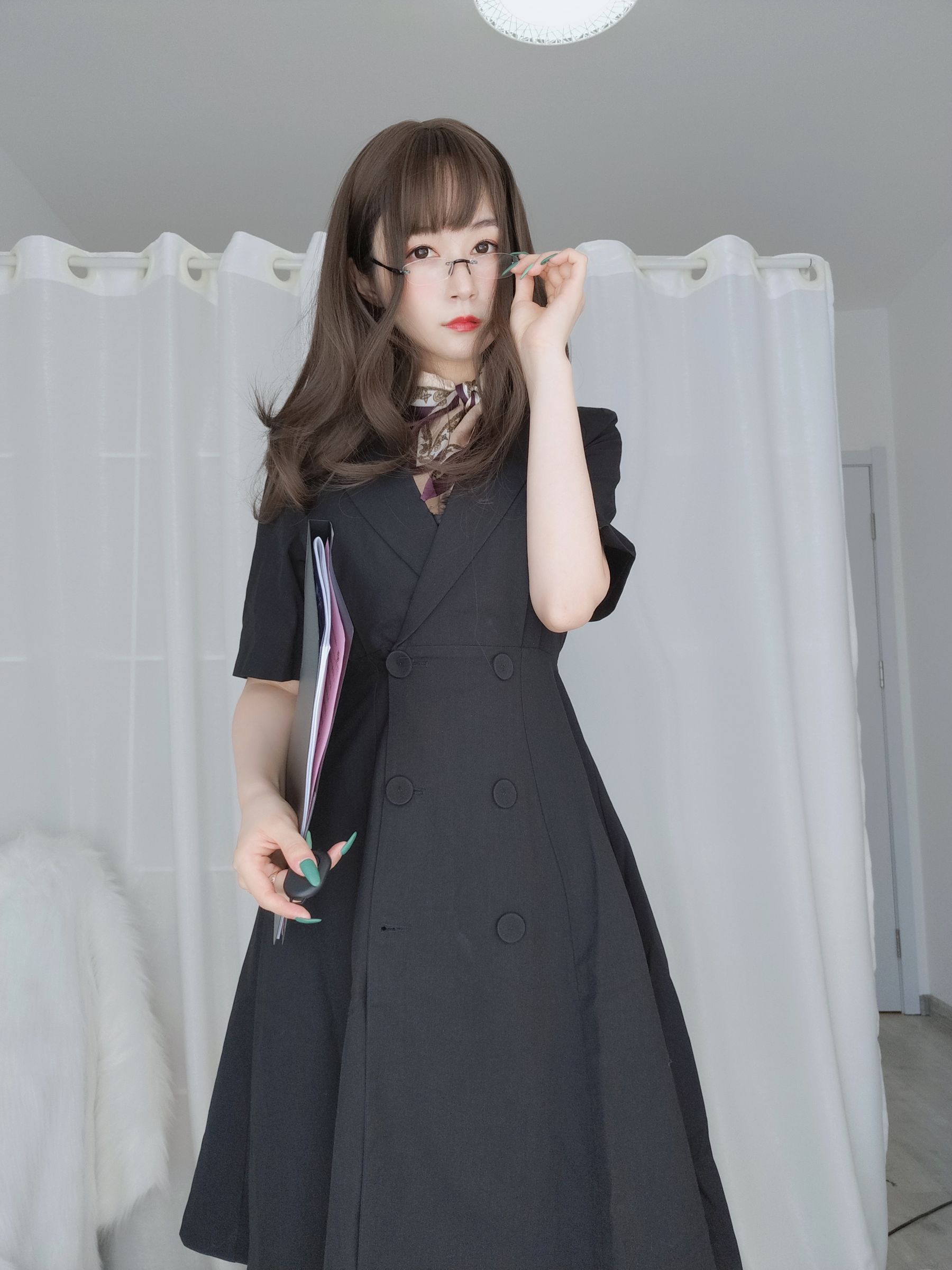 图片[3]-[COSPLAY] Coser小姐姐白银 – OL下的内衣-看套图