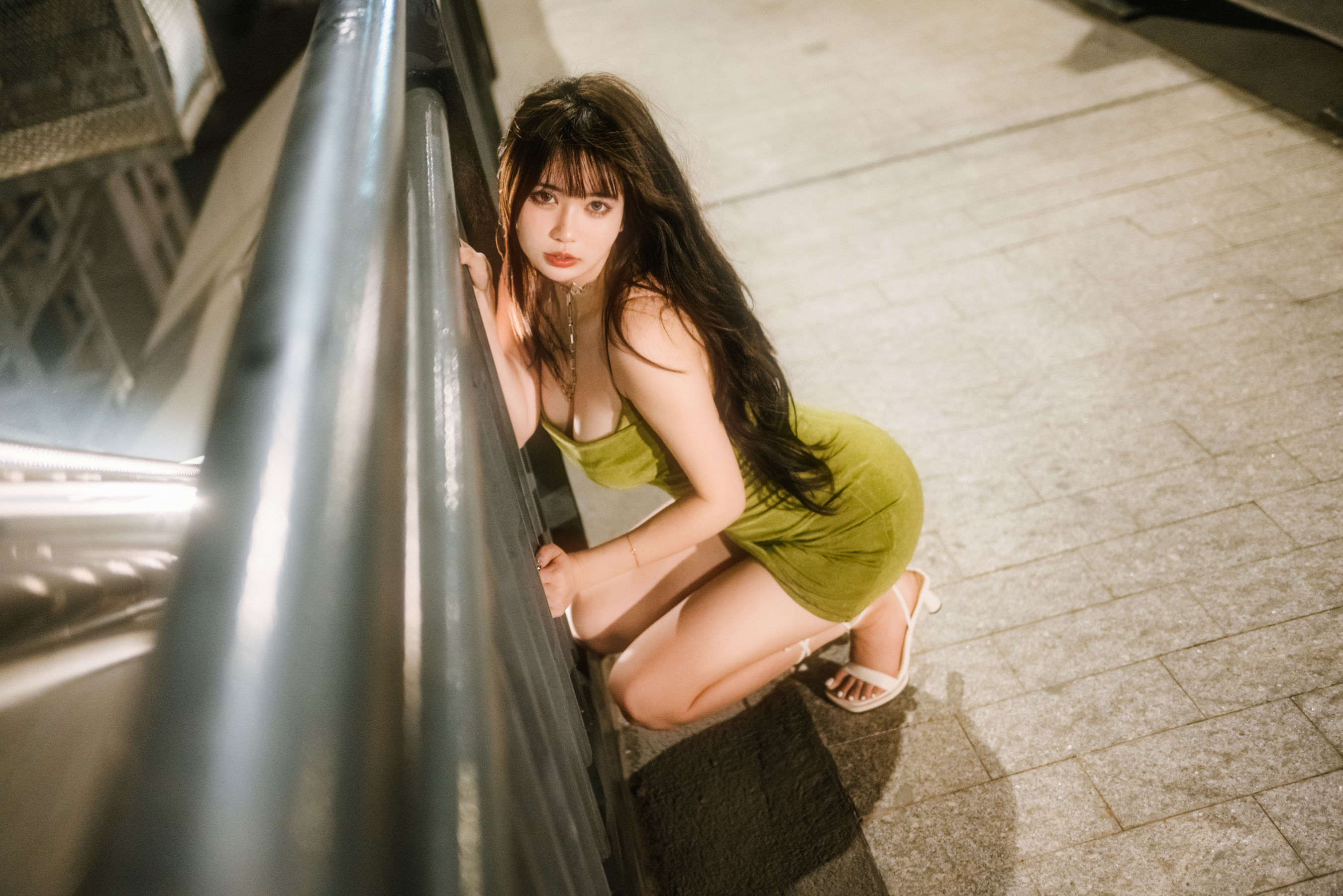 图片[3]Xiuren秀人写真高清美女套图写真下载-看套图[COSPLAY] Tina很妖孽呀 – 绿色连衣裙Xiuren秀人写真高清美女套图写真下载-看套图看套图