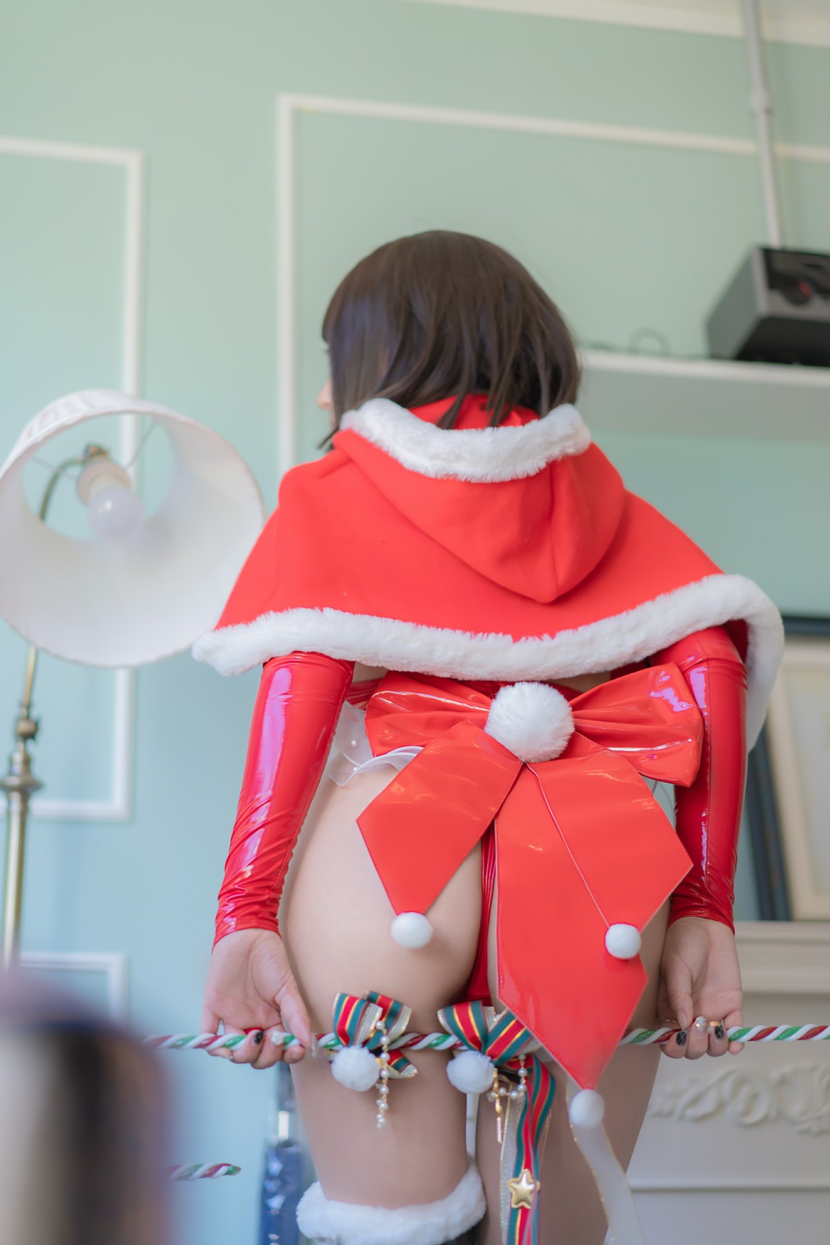 图片[2]Xiuren秀人写真高清美女套图写真下载-看套图[COSPLAY]过期米线线喵 – 圣诞Xiuren秀人写真高清美女套图写真下载-看套图看套图
