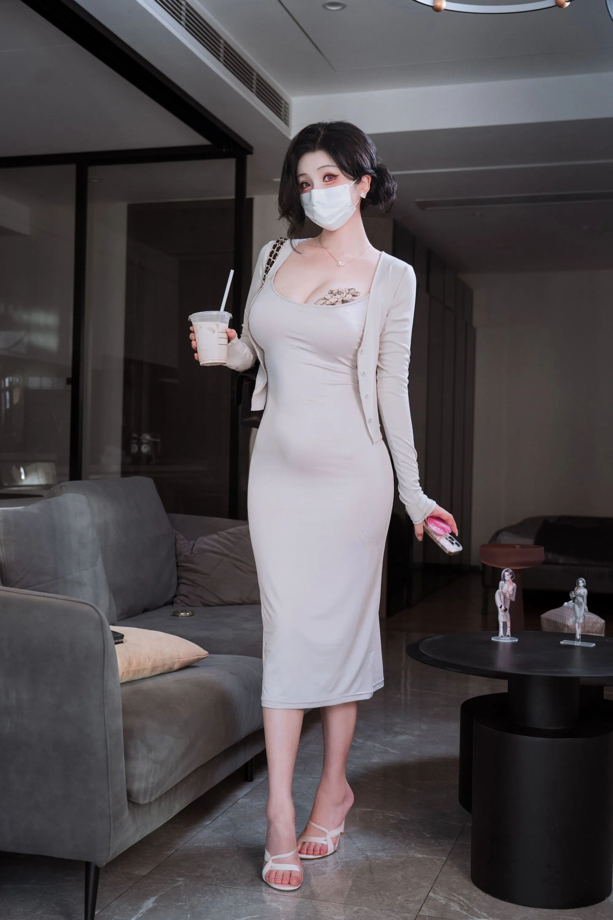[COSPLAY]rioko凉凉子 – 邻居家的大姐姐-看套图