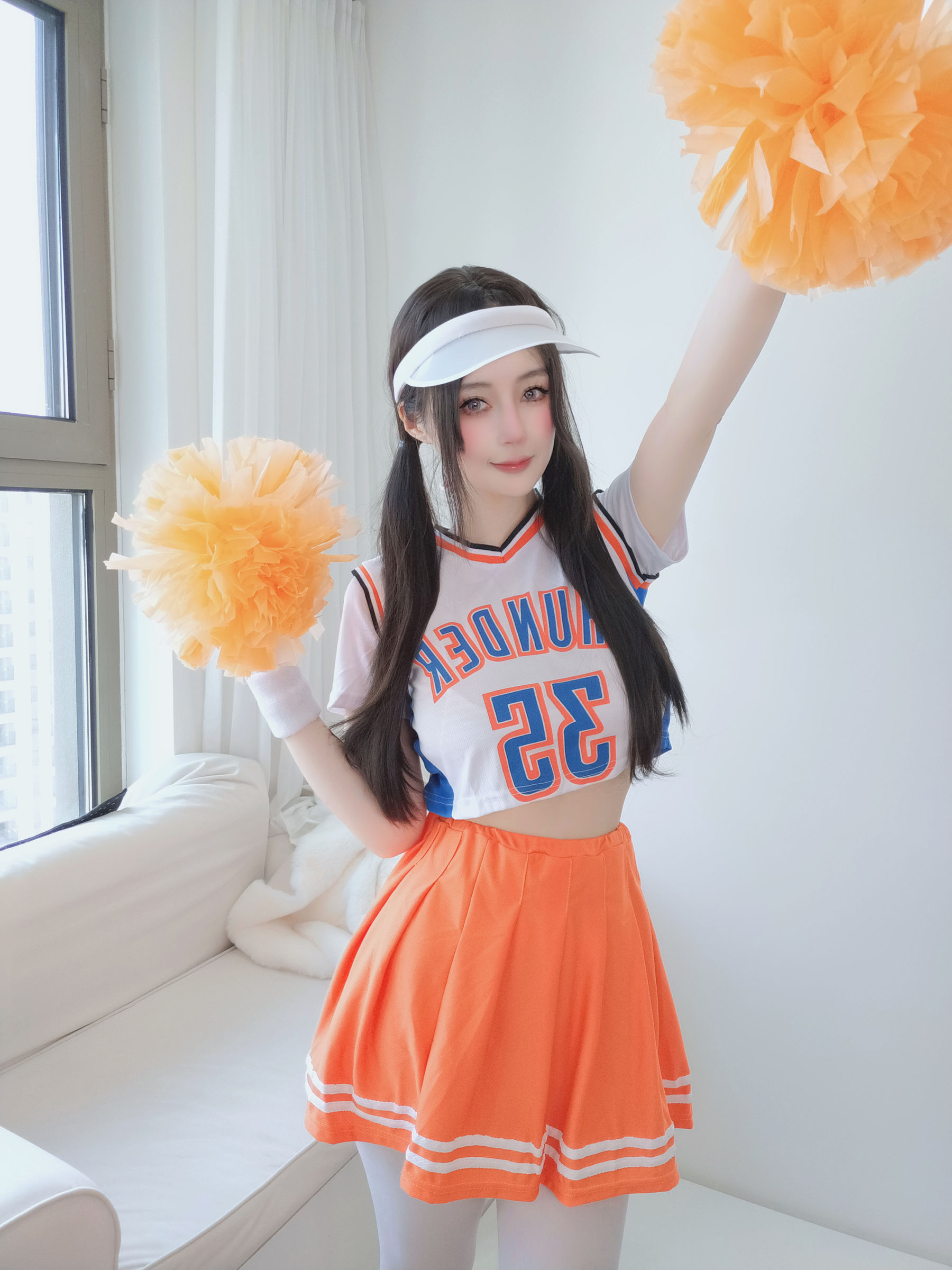 图片[5]Xiuren秀人写真高清美女套图写真下载-看套图[COSPLAY] Coser小姐姐白银 – 啦啦队Xiuren秀人写真高清美女套图写真下载-看套图看套图