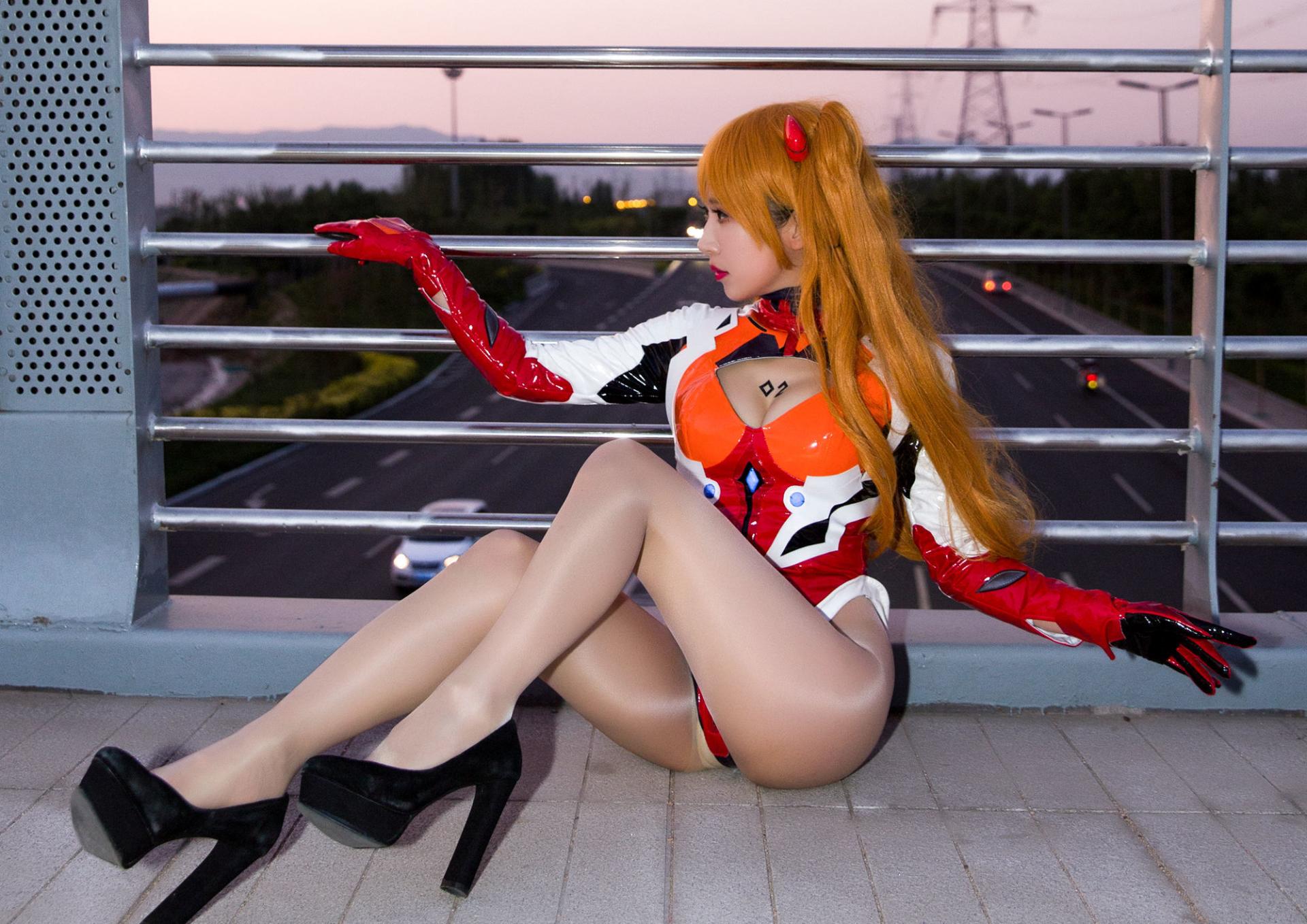 图片[4]Xiuren秀人写真高清美女套图写真下载-看套图[COSPLAY]小女巫露娜 – 明日香油亮款Xiuren秀人写真高清美女套图写真下载-看套图看套图