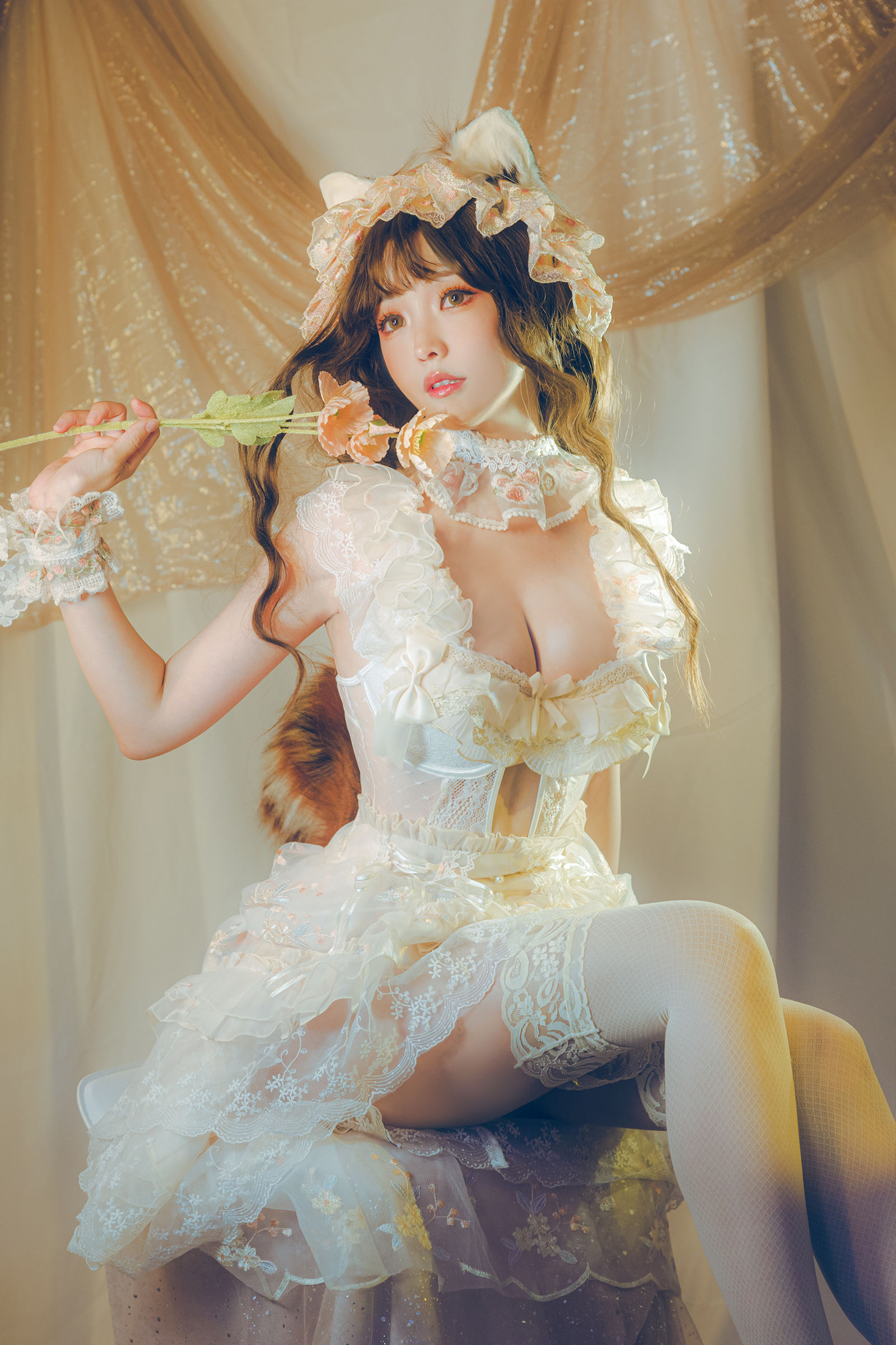 图片[5]-[COSPLAY] Ely_eee(ElyEE子) – Red panda~Lingerie 小熊貓古典蕾絲-看套图