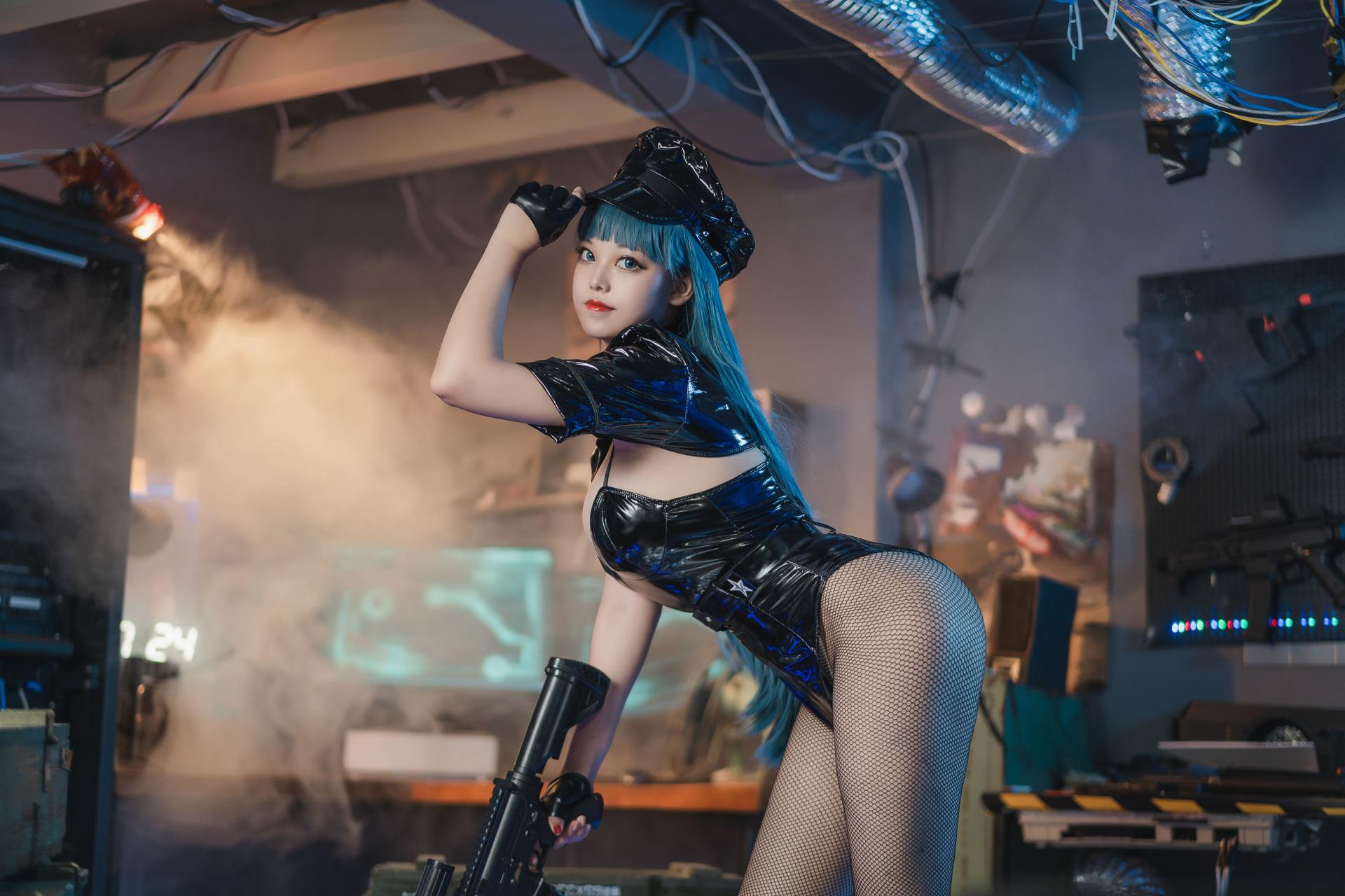 图片[2]-[COSPLAY]蜜汁猫裘 – 女警2-看套图
