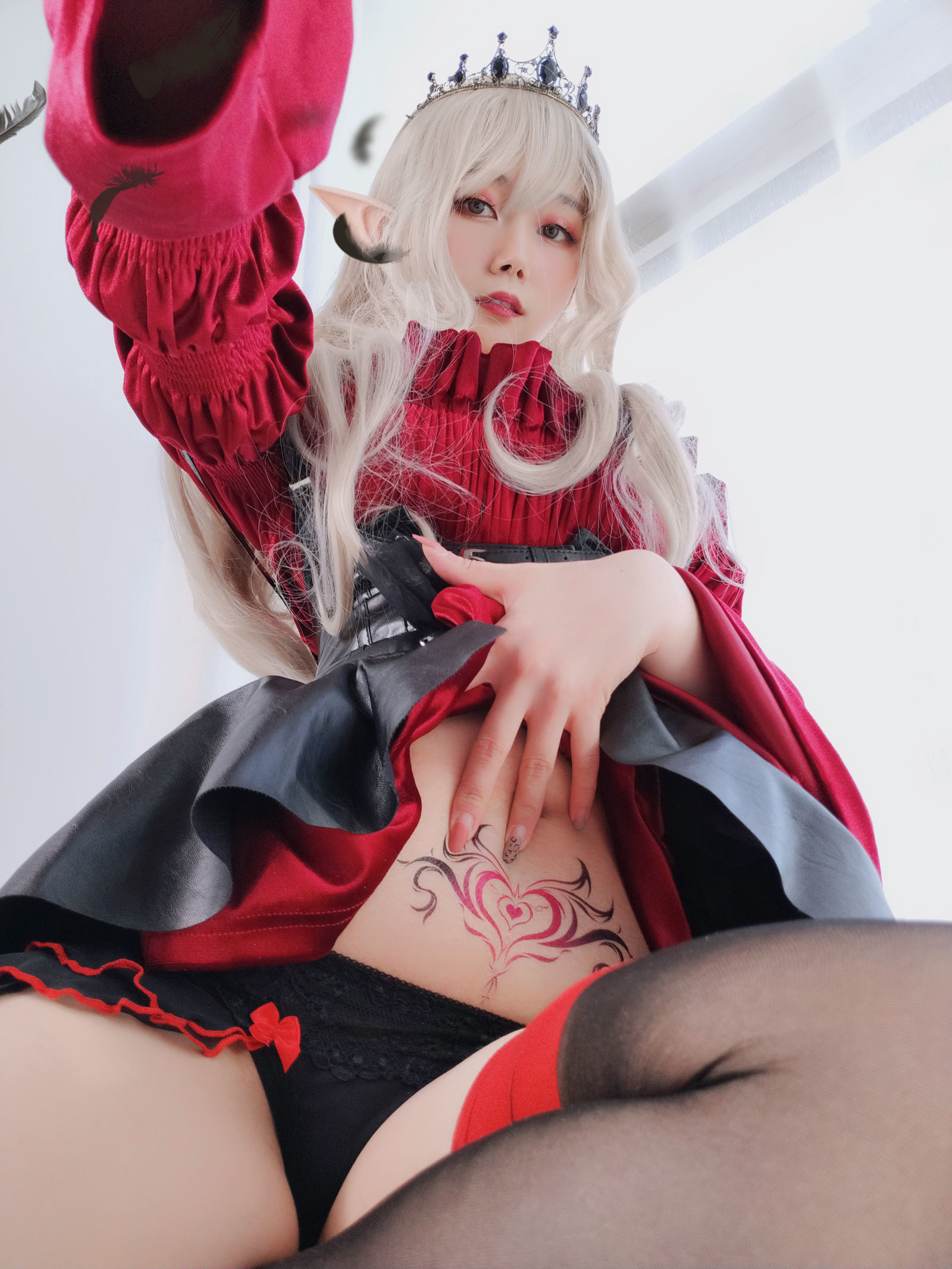 [COSPLAY] Coser小姐姐白银 – 皇家吸血鬼-看套图