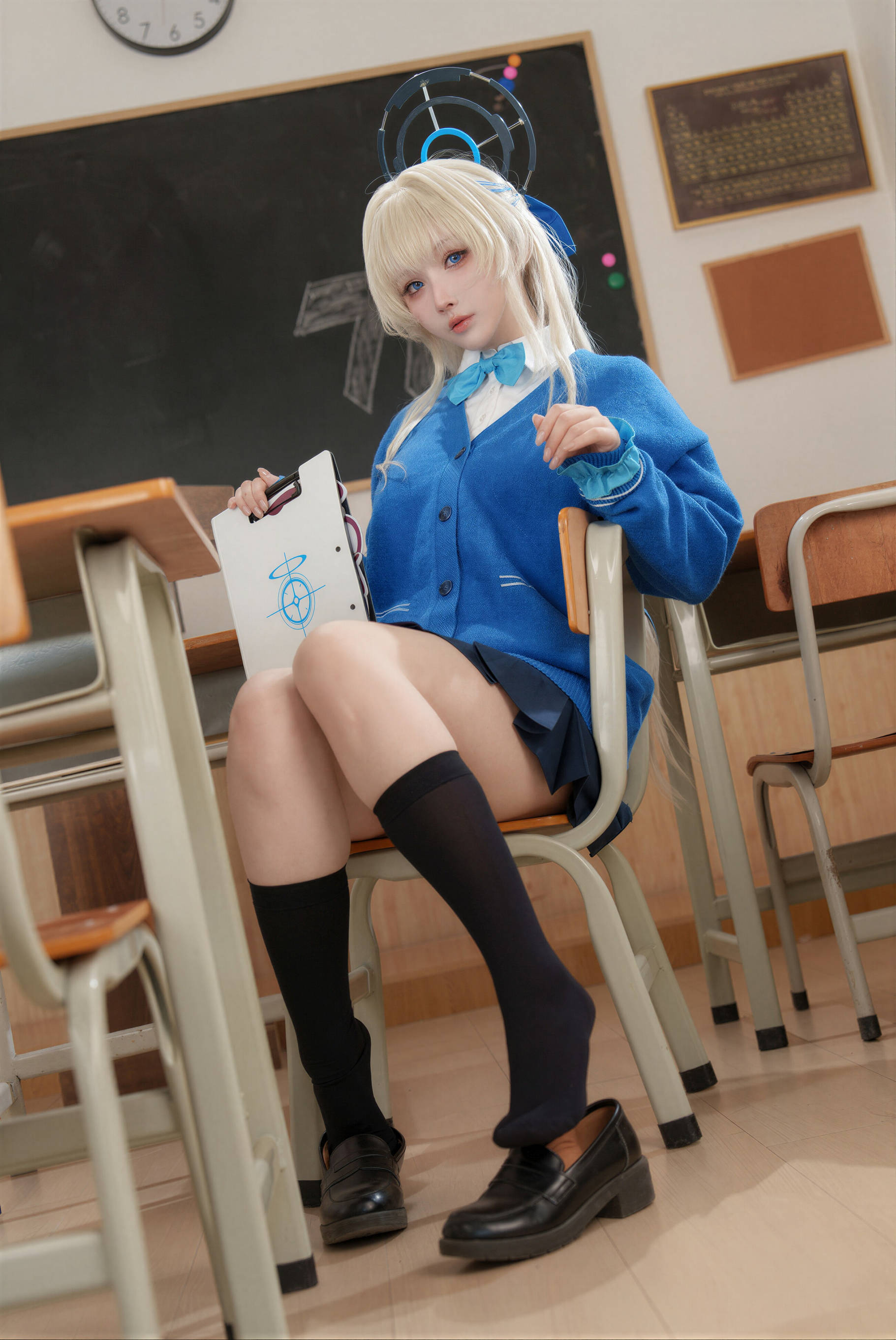 [COSPLAY]rioko凉凉子& KANEKO_咔喵 – 双人蔚蓝档案-看套图